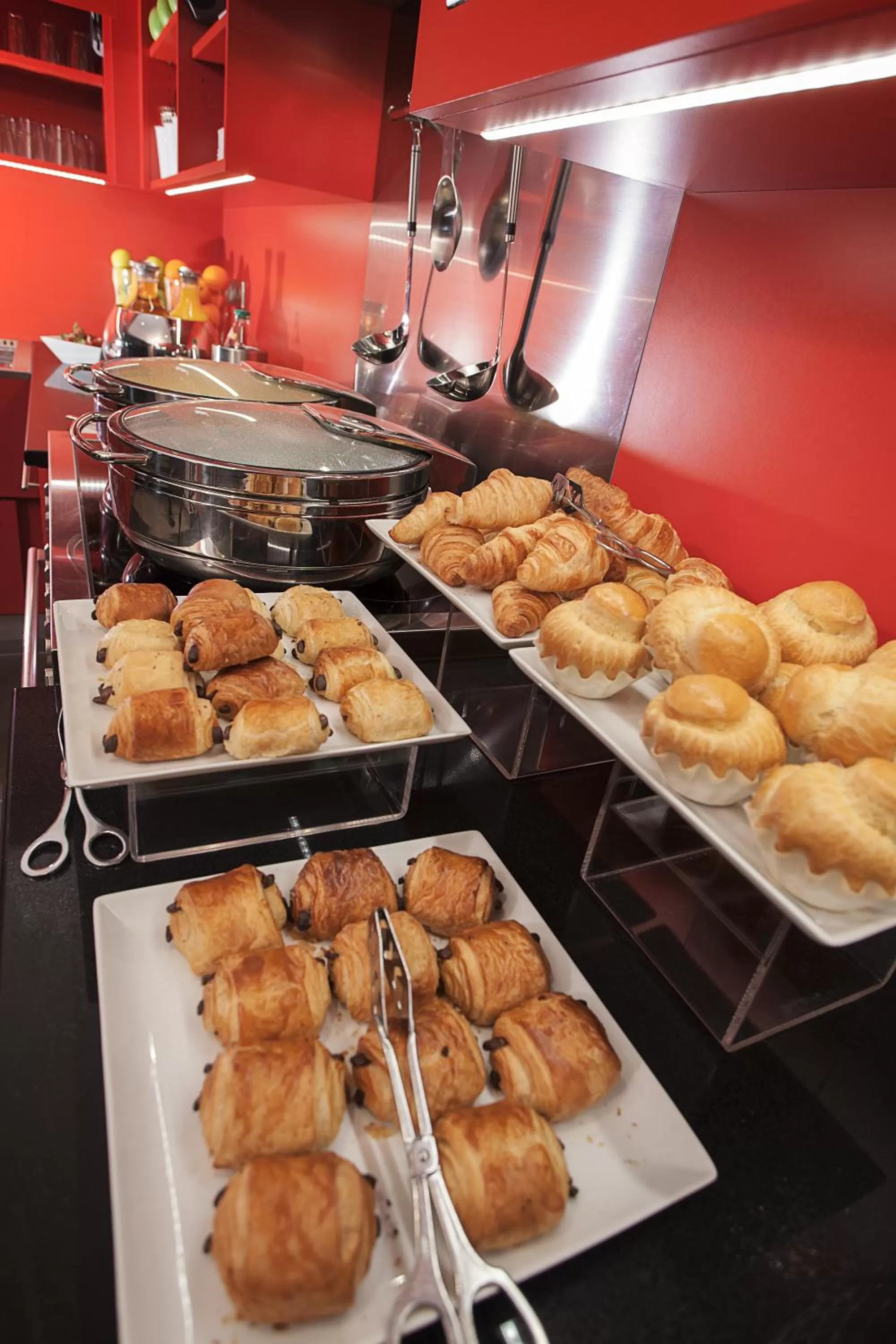 Restaurant/places to eat in Mercure Lille Centre Grand Place