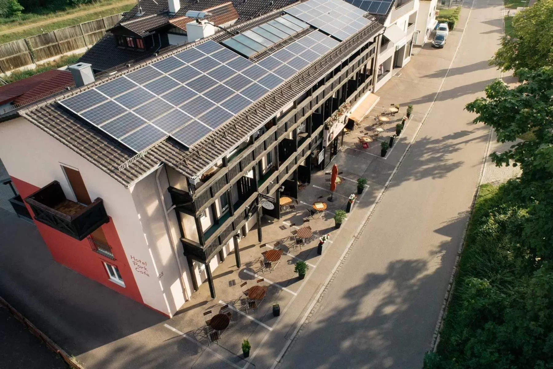 Property building in Hotel Park Cafe Reichl