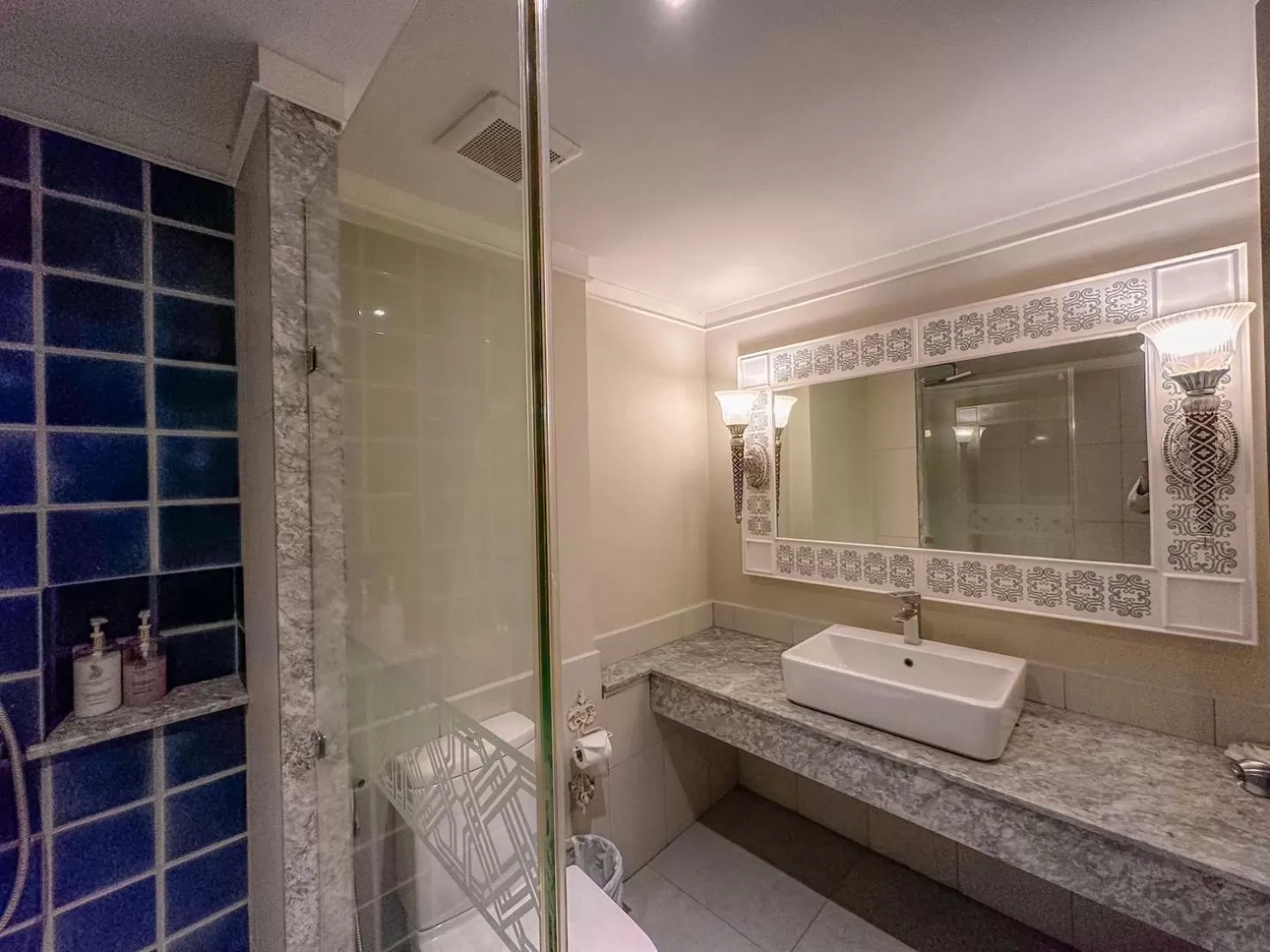 Bathroom in At Pingnakorn Riverside