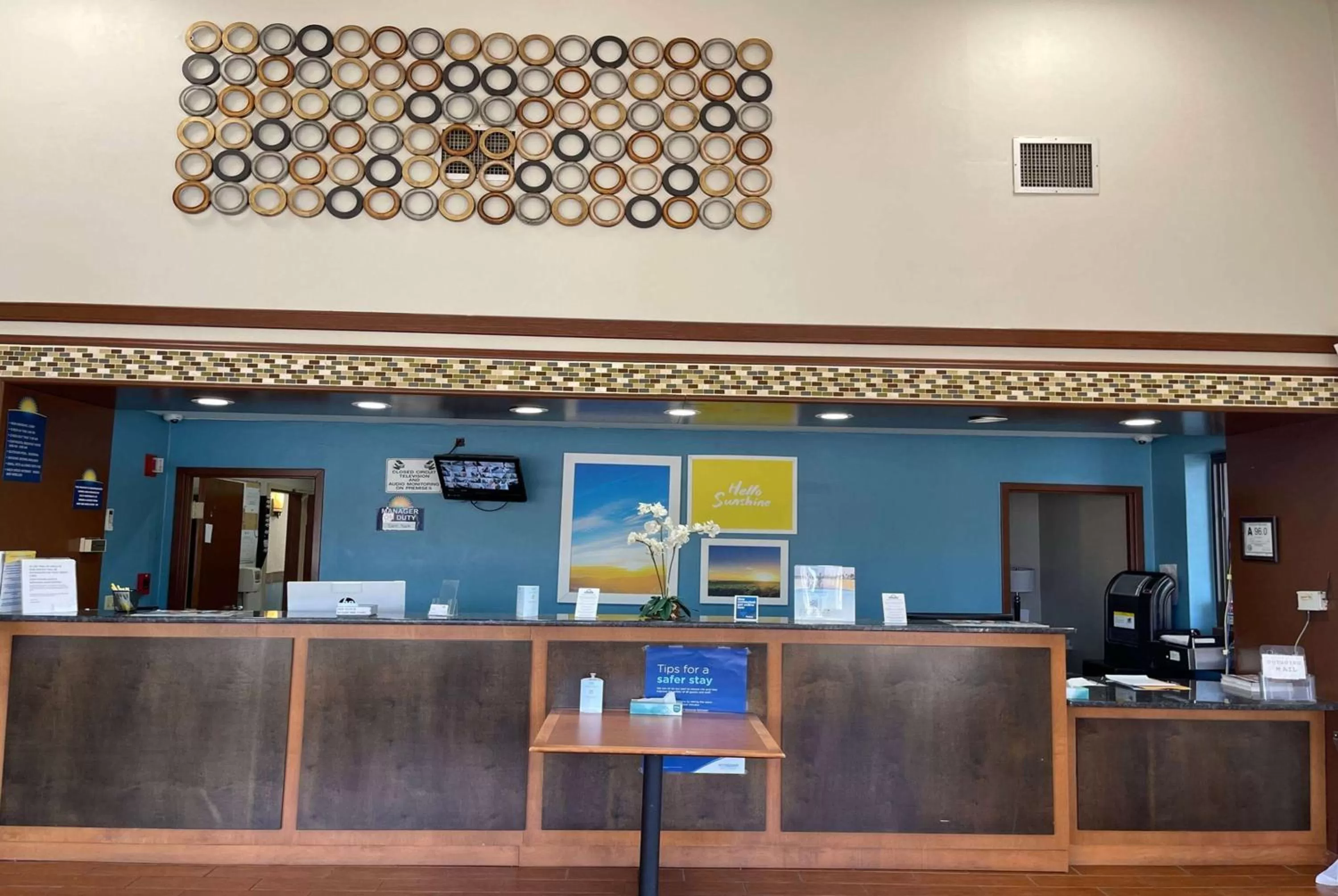 Lobby or reception in Days Inn by Wyndham Fayetteville-South/I-95 Exit 49