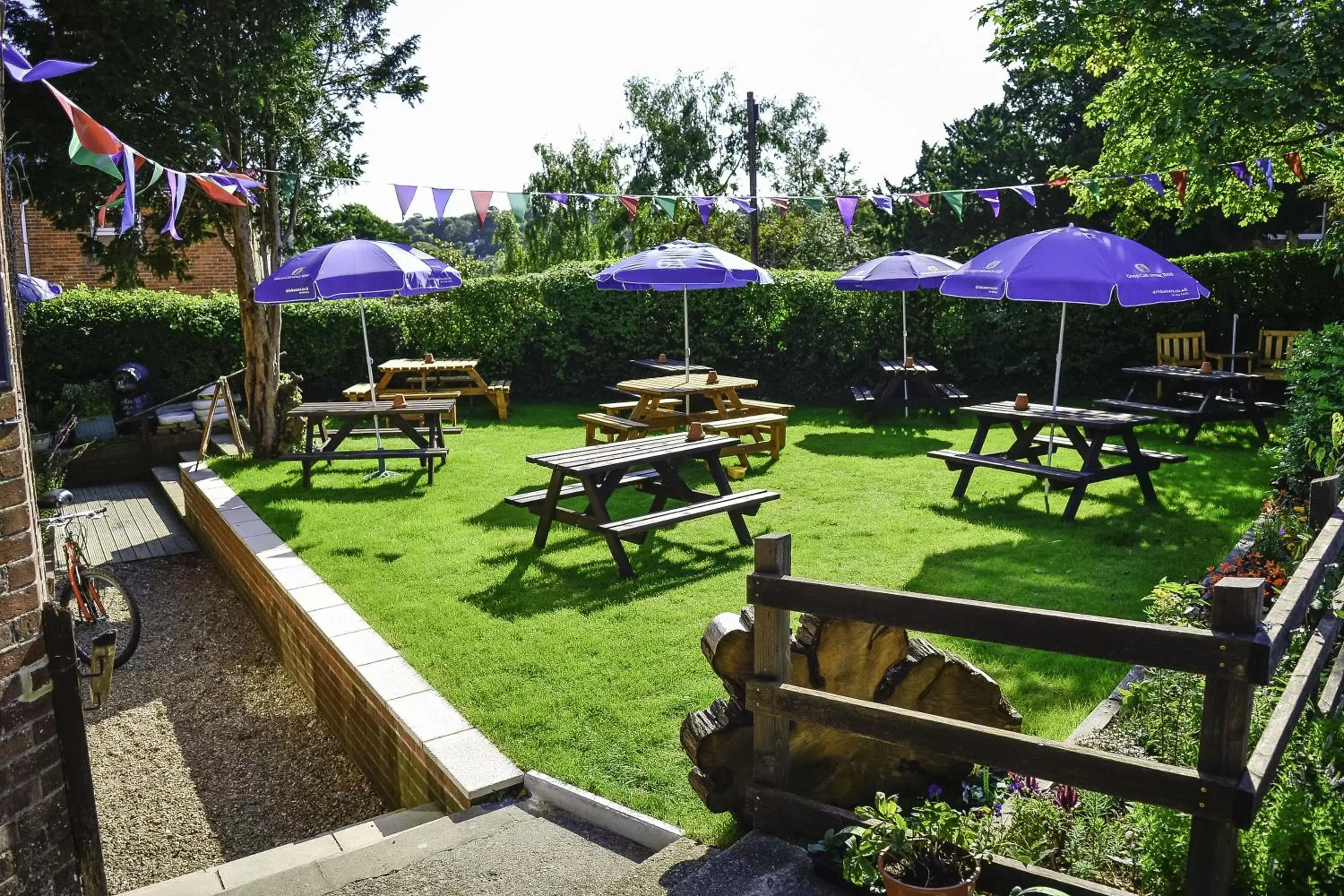 Seating area in Waverley Inn