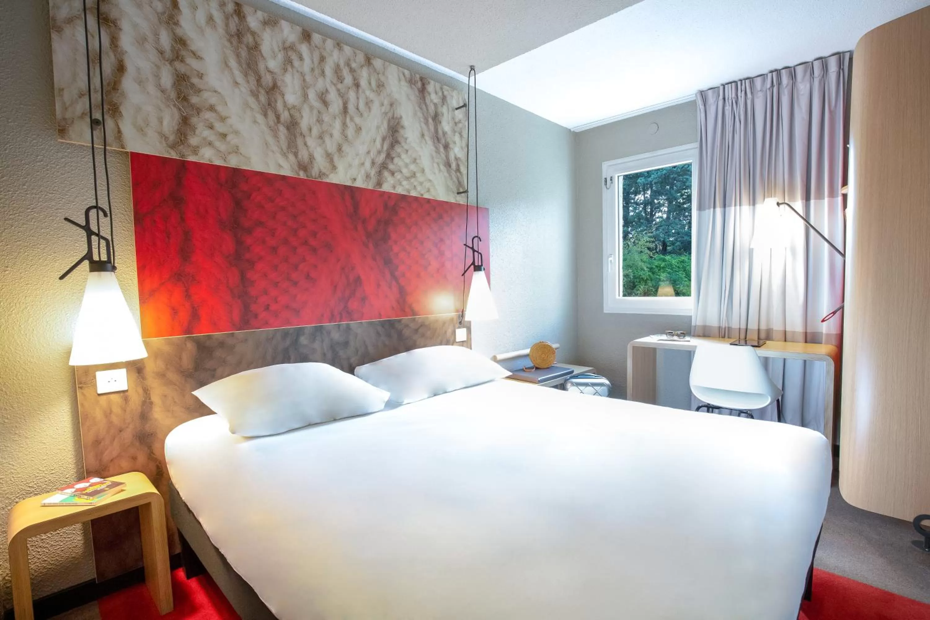 Bedroom, Bed in ibis Brignoles Provence Verte