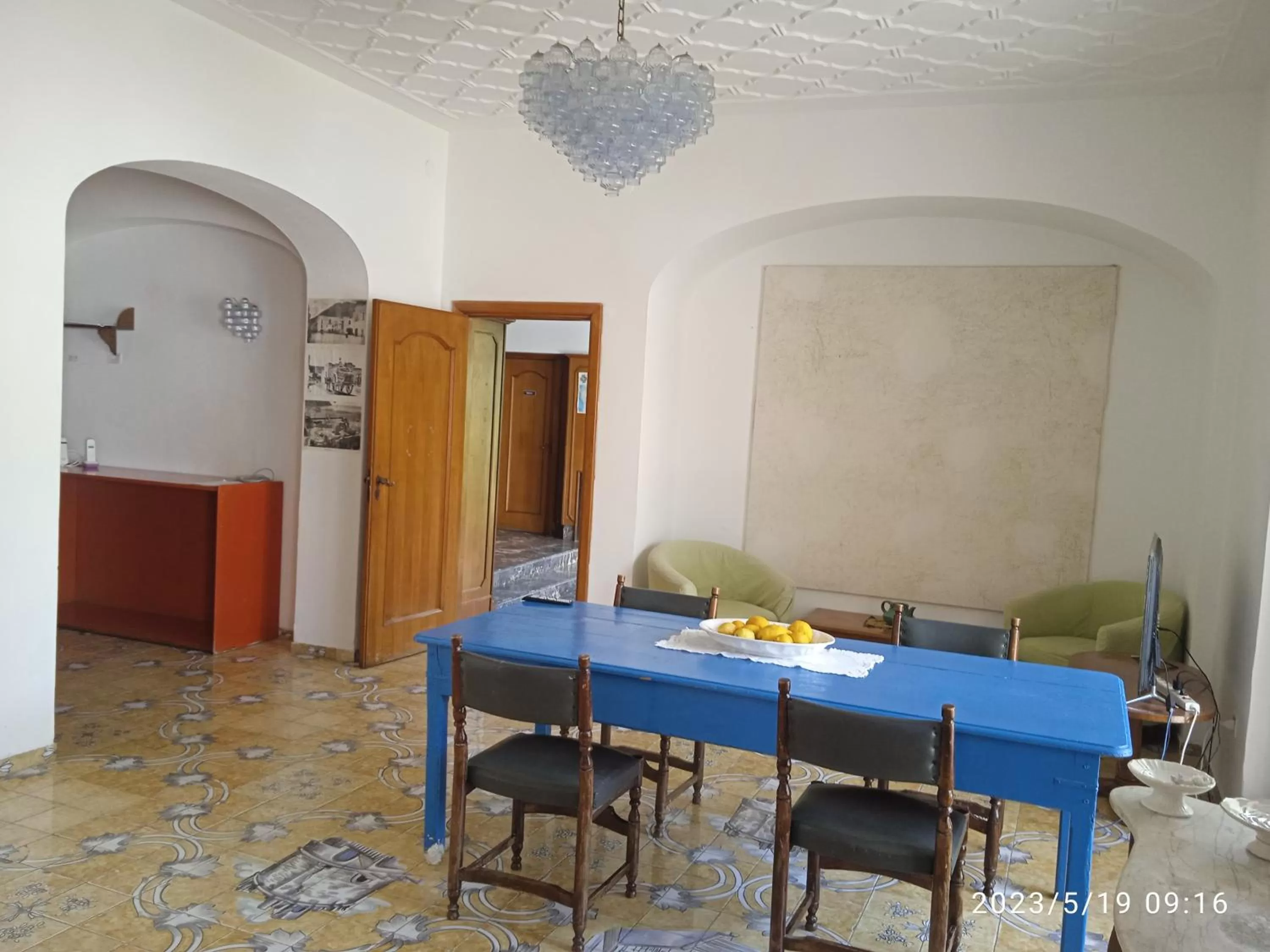 Communal lounge/ TV room in Villa Thomas BB conduzione familiare