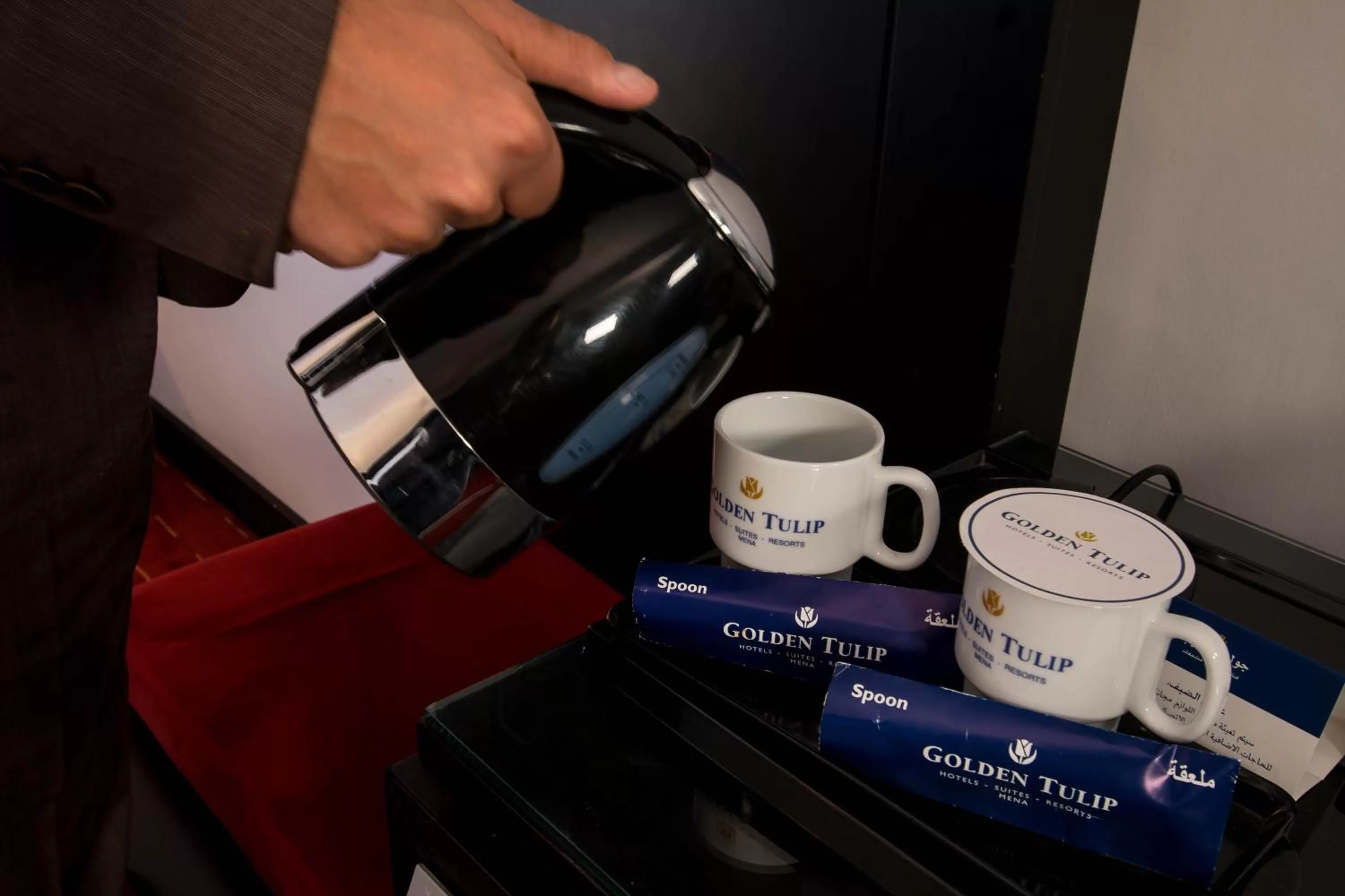 Coffee/tea facilities in Golden Tulip El Mechtel