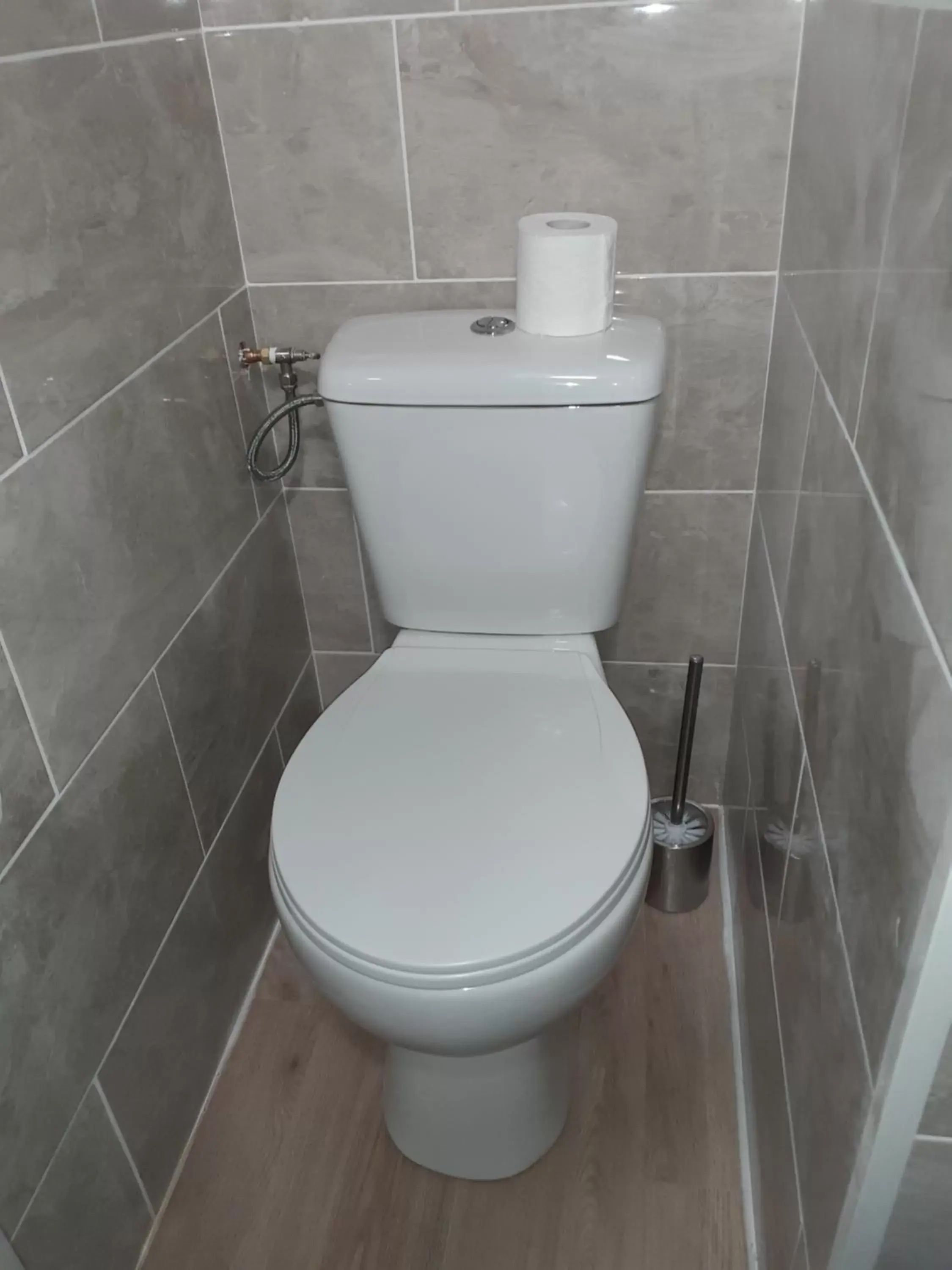 Toilet, Bathroom in L Etoile d'Argent