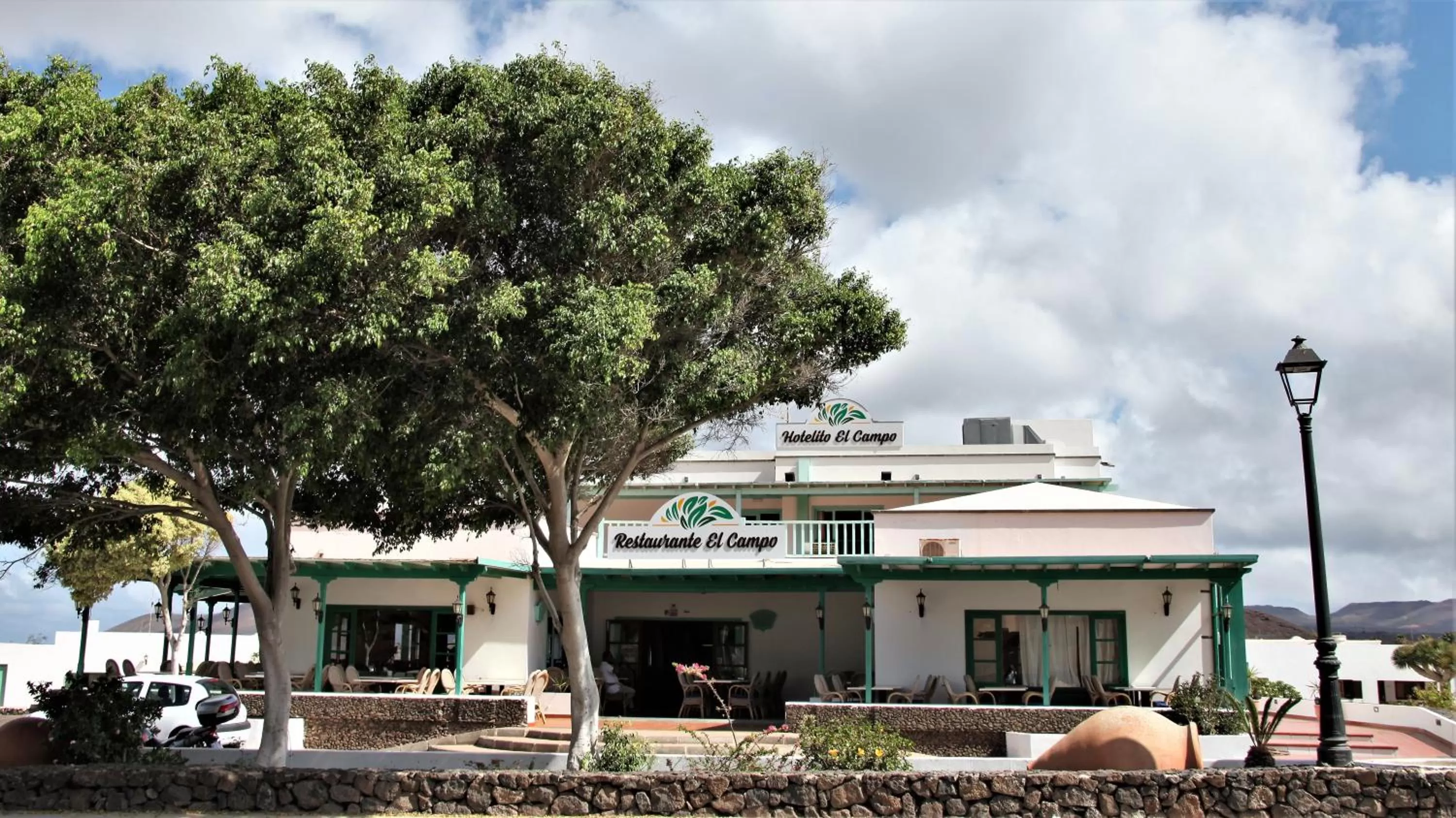 Facade/entrance in B&B Hotelito el Campo