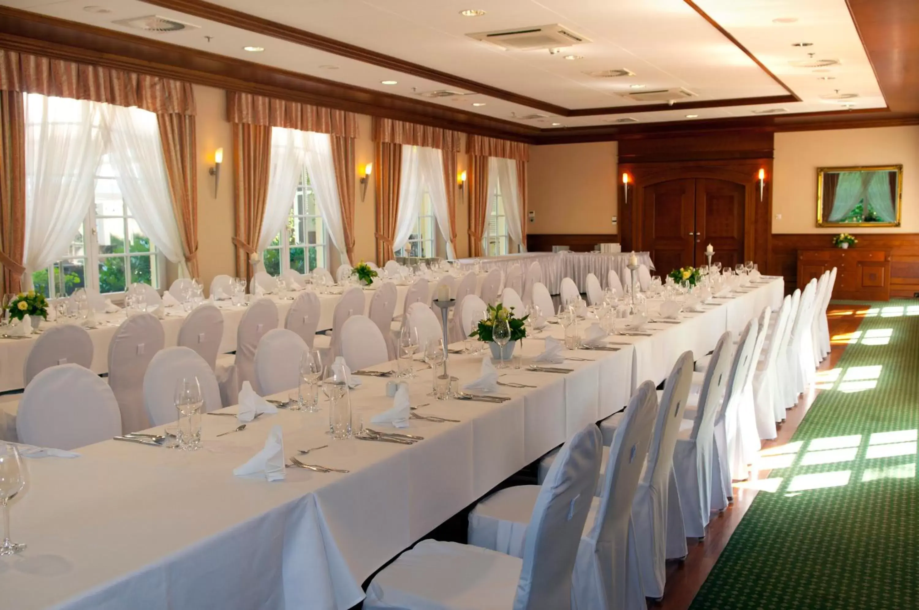 Banquet/Function facilities, Banquet Facilities in Park Hotel