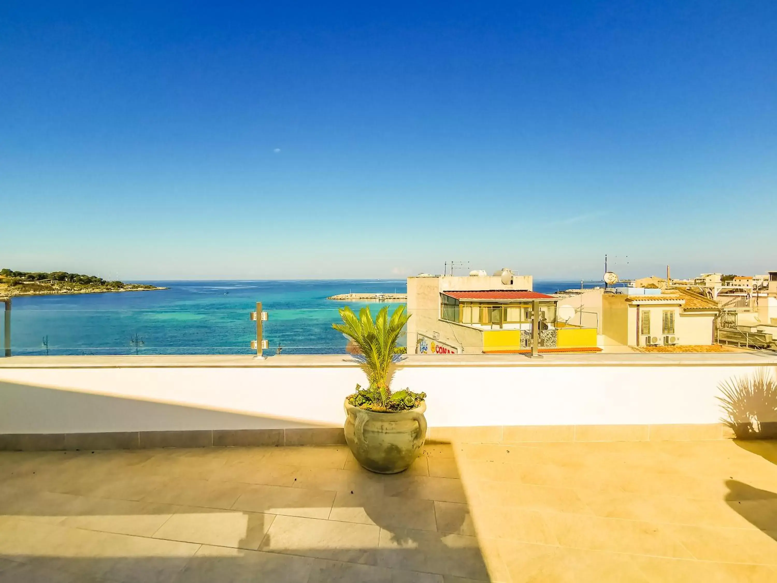 B&B Una Terrazza sul Golfo di Sferracavallo