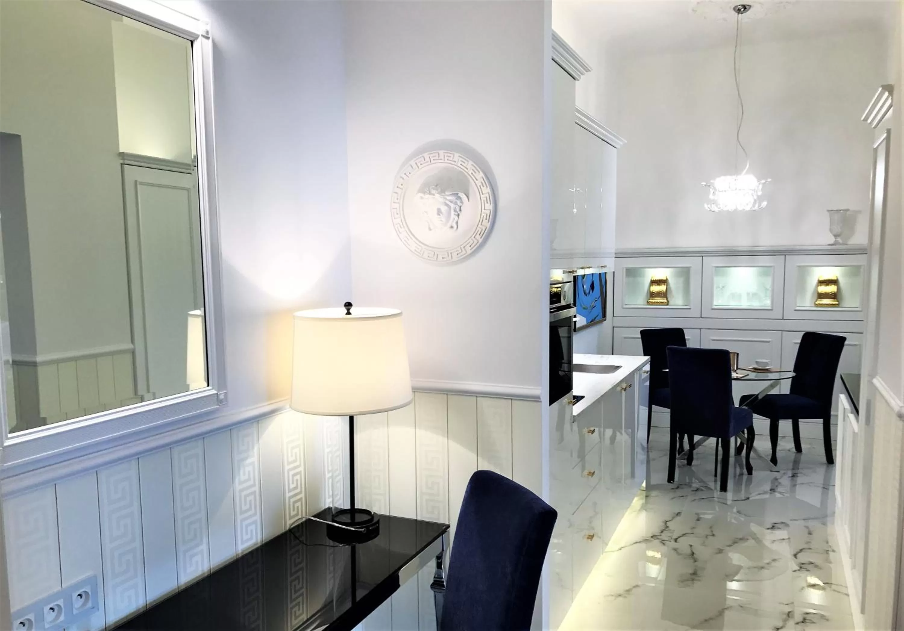 Photo of the whole room in Luxury Apartments MONDRIAN Market Square II