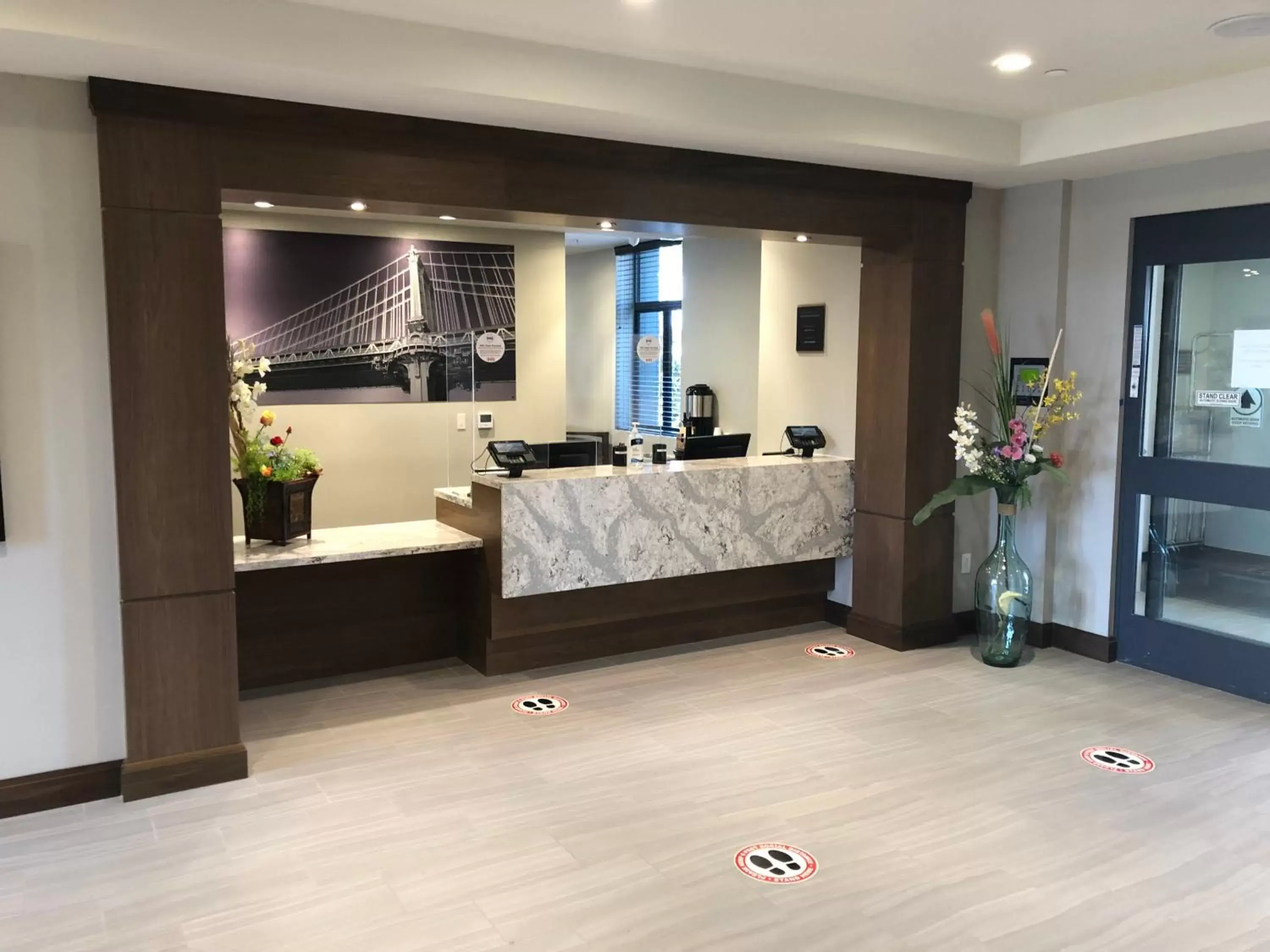 Property building, Lobby/Reception in Staybridge Suites Irvine - John Wayne Airport, an IHG Hotel