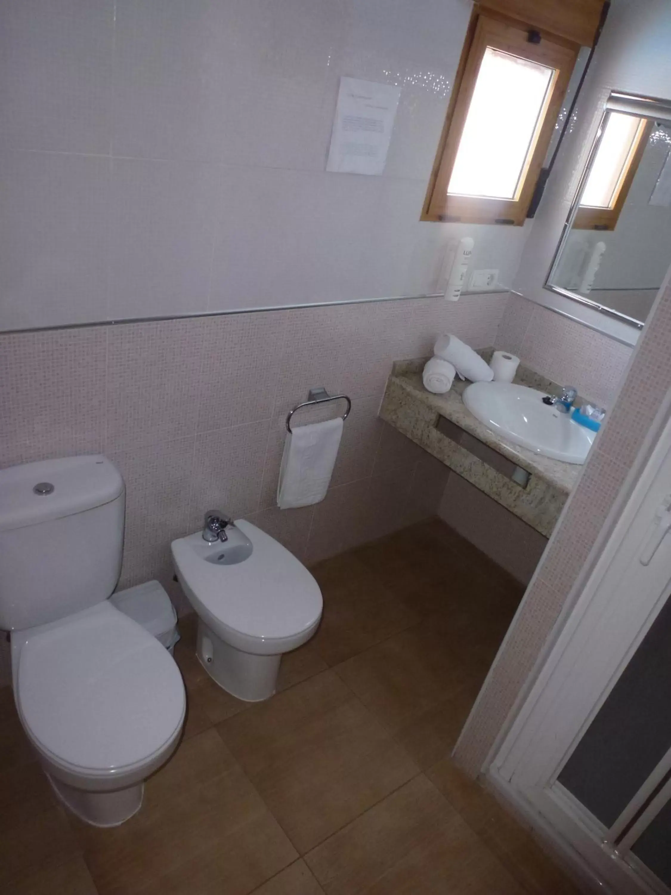 Toilet, Bathroom in Hotel La Moraleda - Complejo Las Delicias