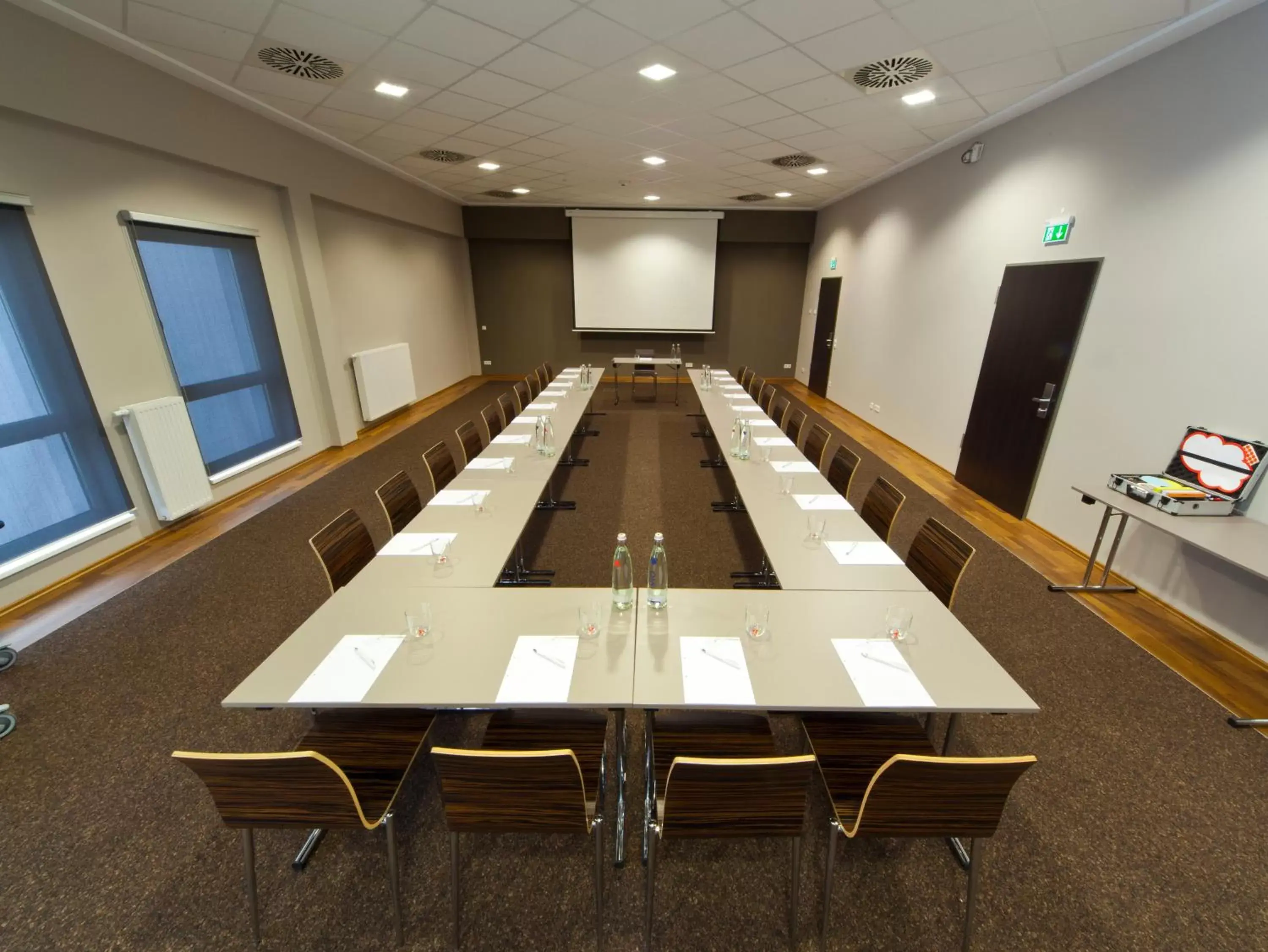 Meeting/conference room in Kedi Hotel Papenburg