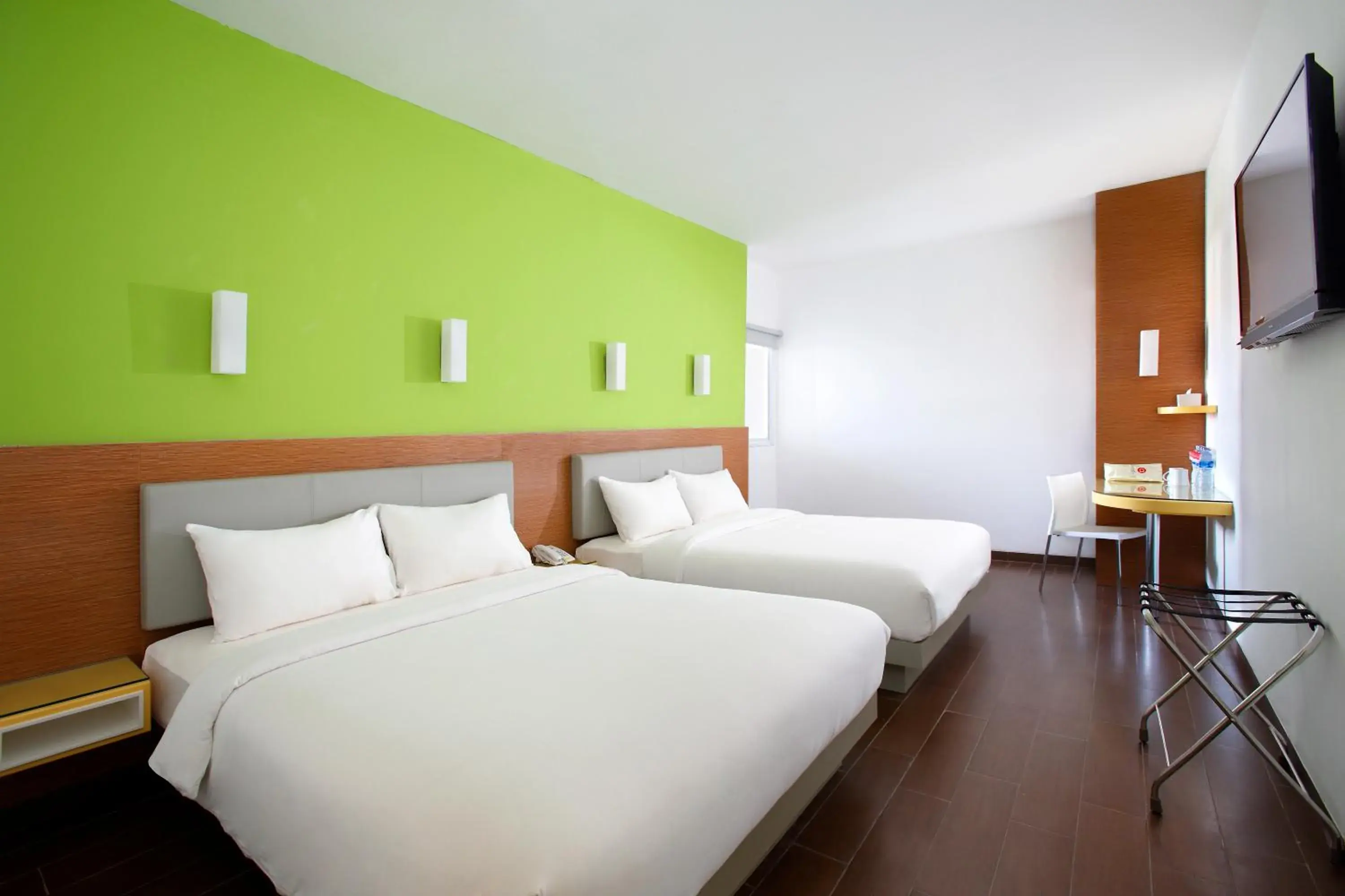 Bedroom in Amaris Hotel Tebet