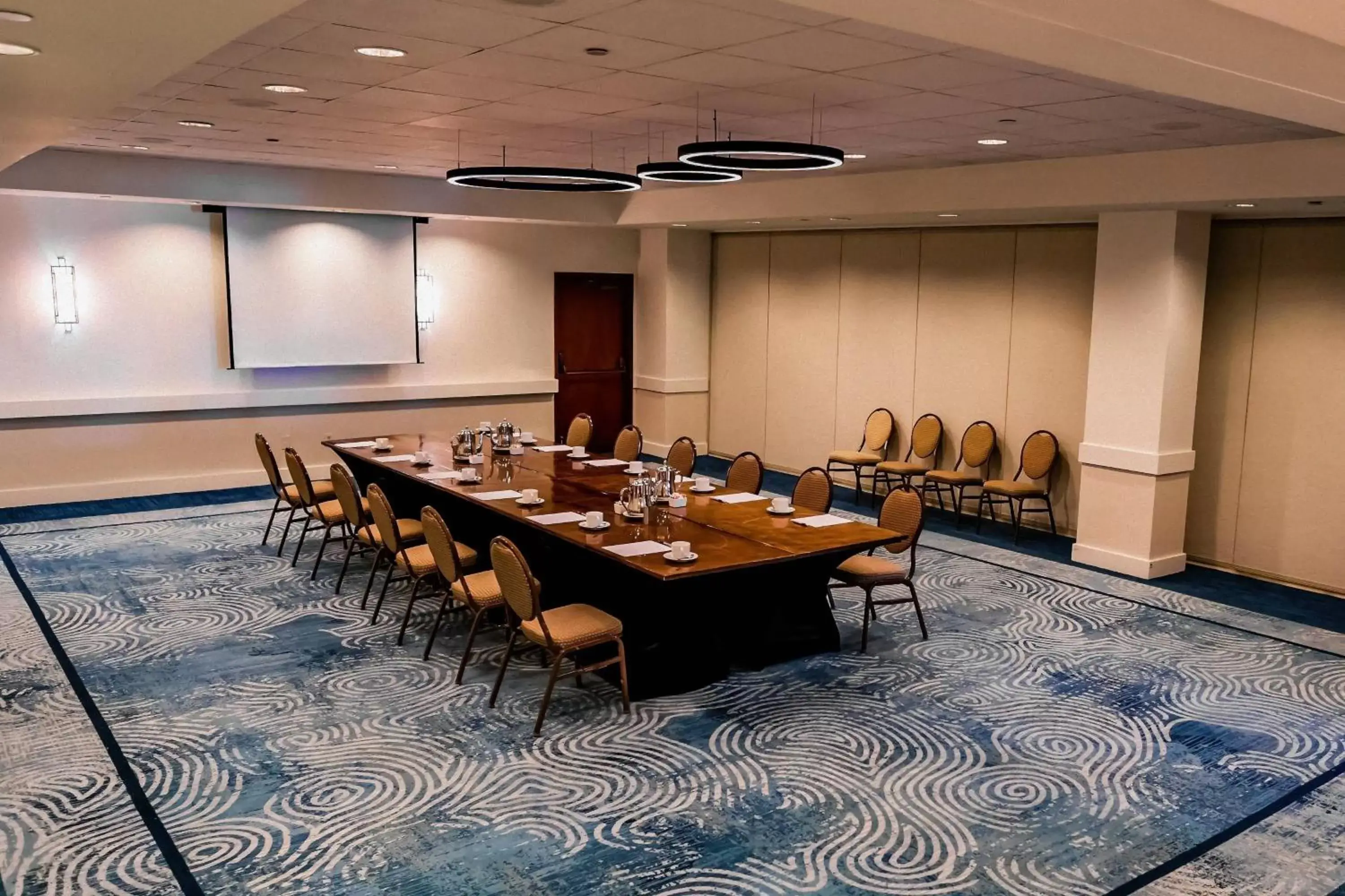 Meeting/conference room in Waikoloa Beach Marriott Resort & Spa