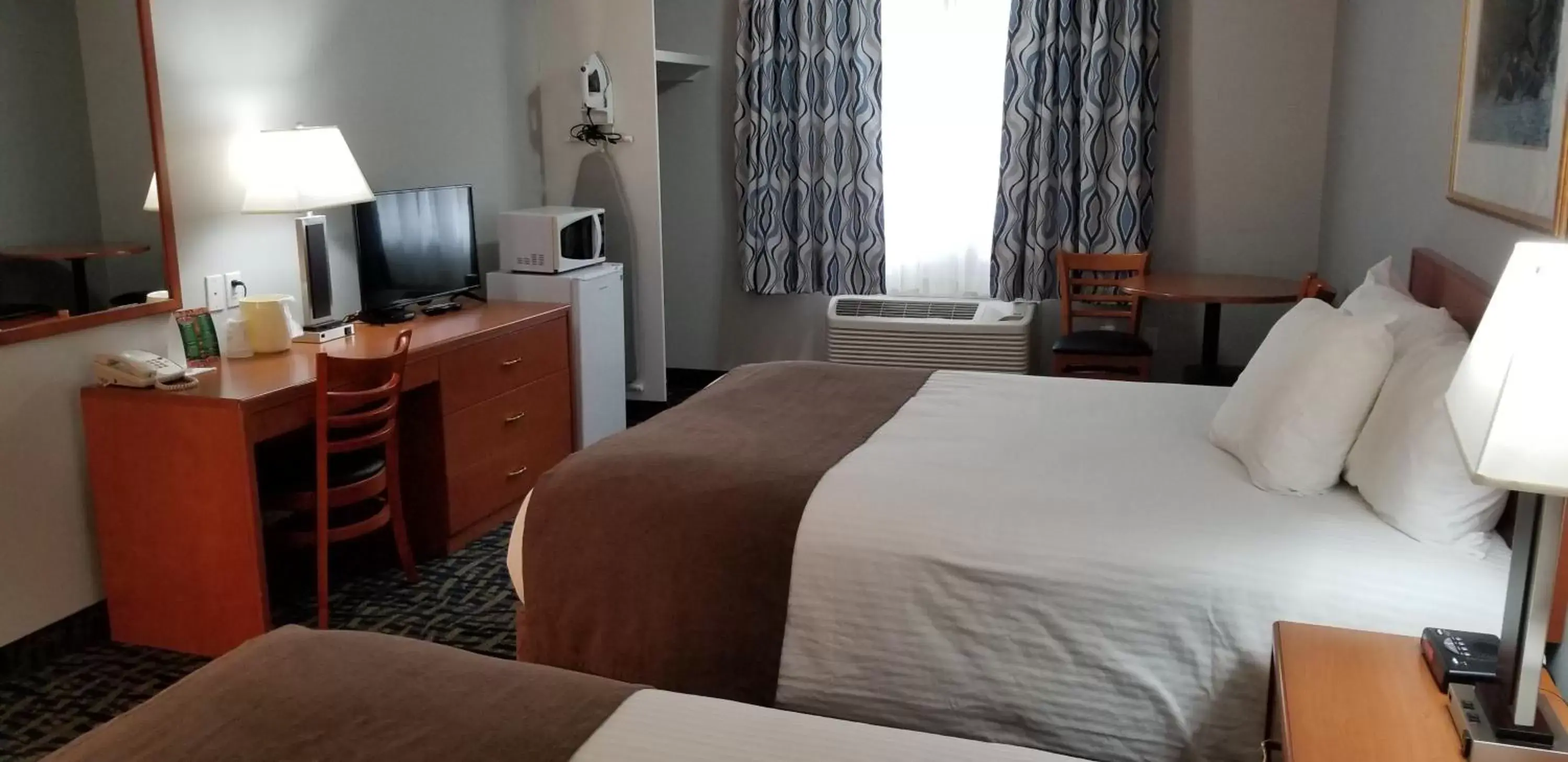 Bed in SureStay Plus Hotel by Best Western Lethbridge