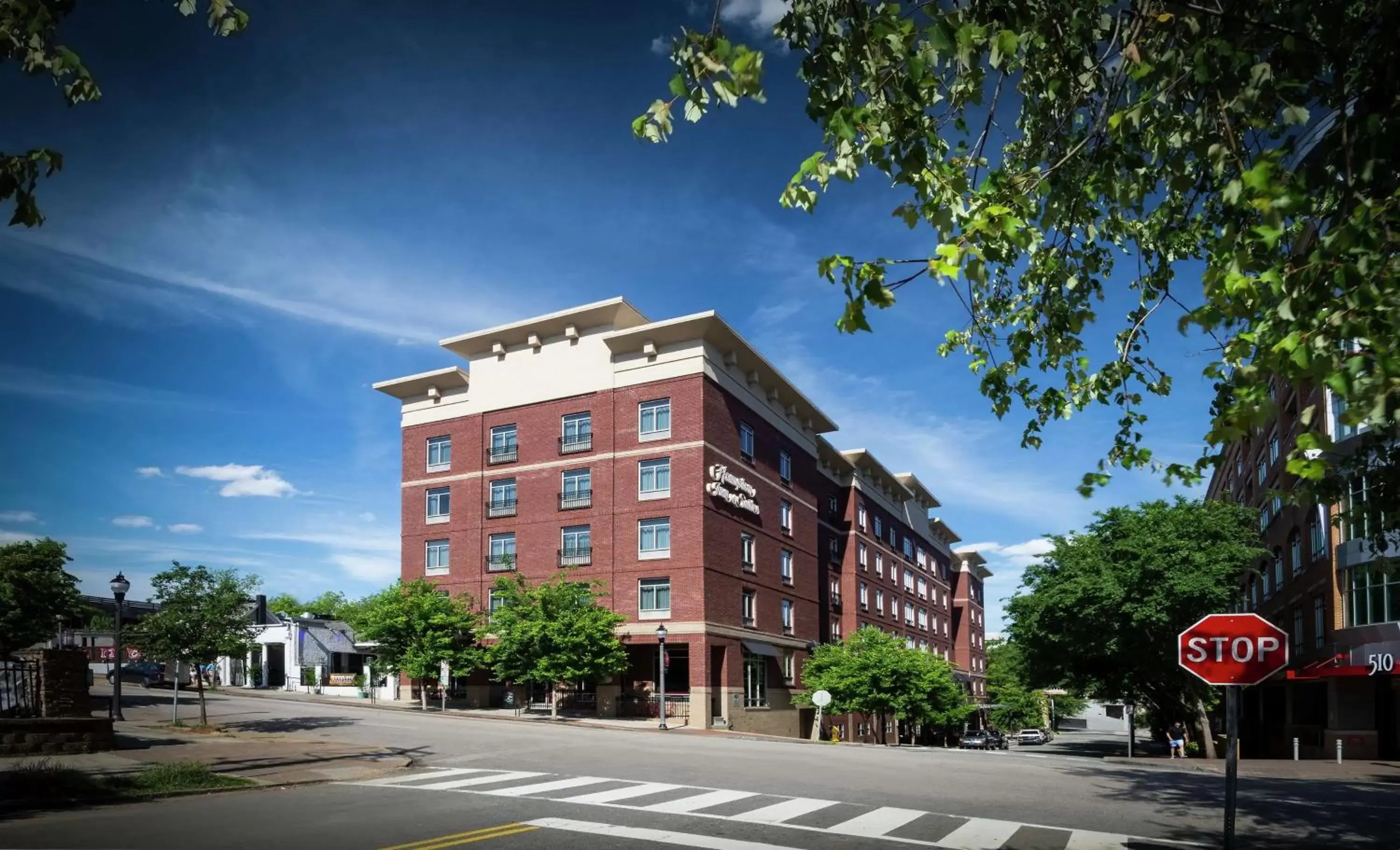 Property Building in Hampton Inn & Suites - Raleigh Downtown