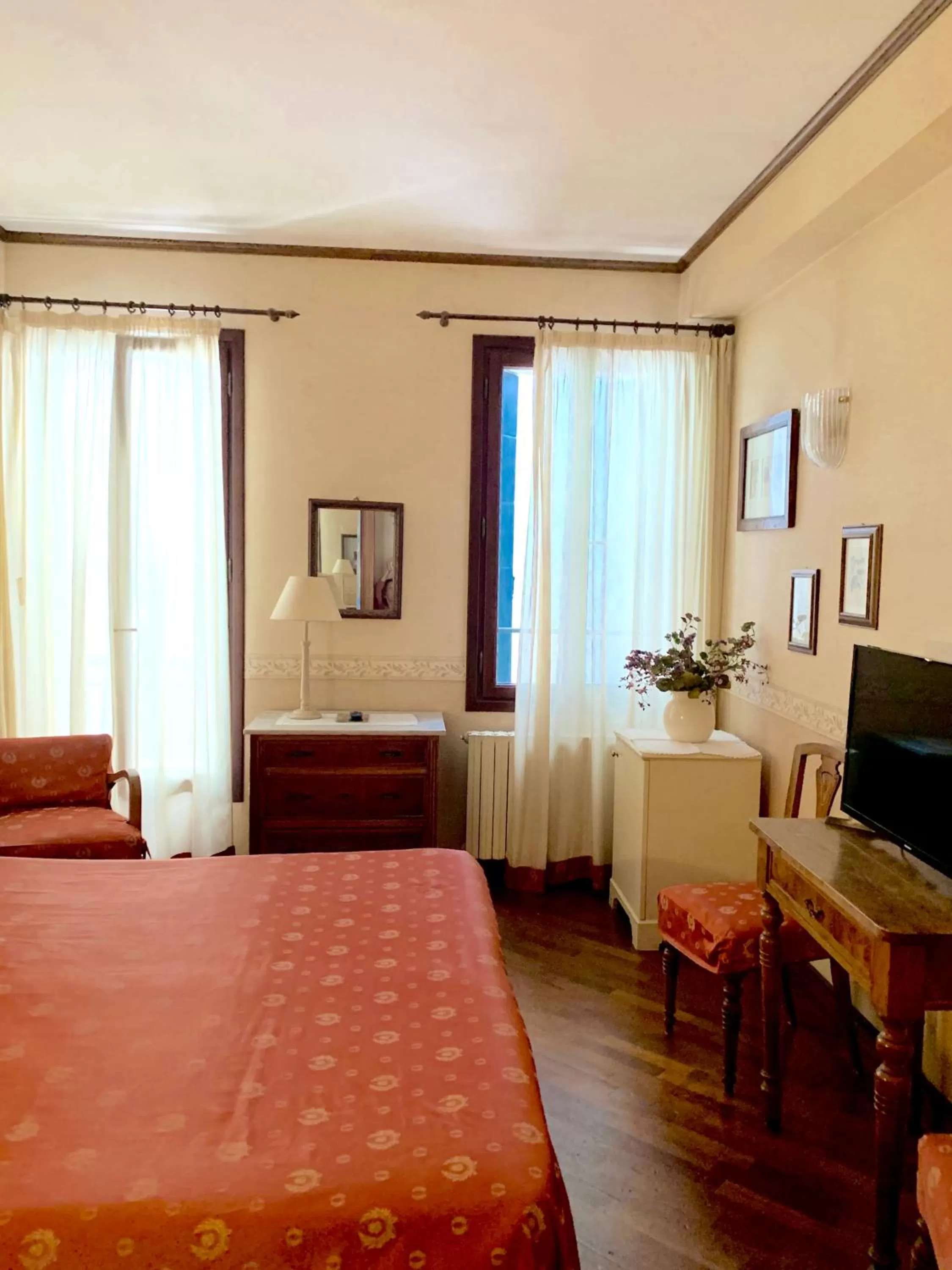 Bed in Hotel La Calcina