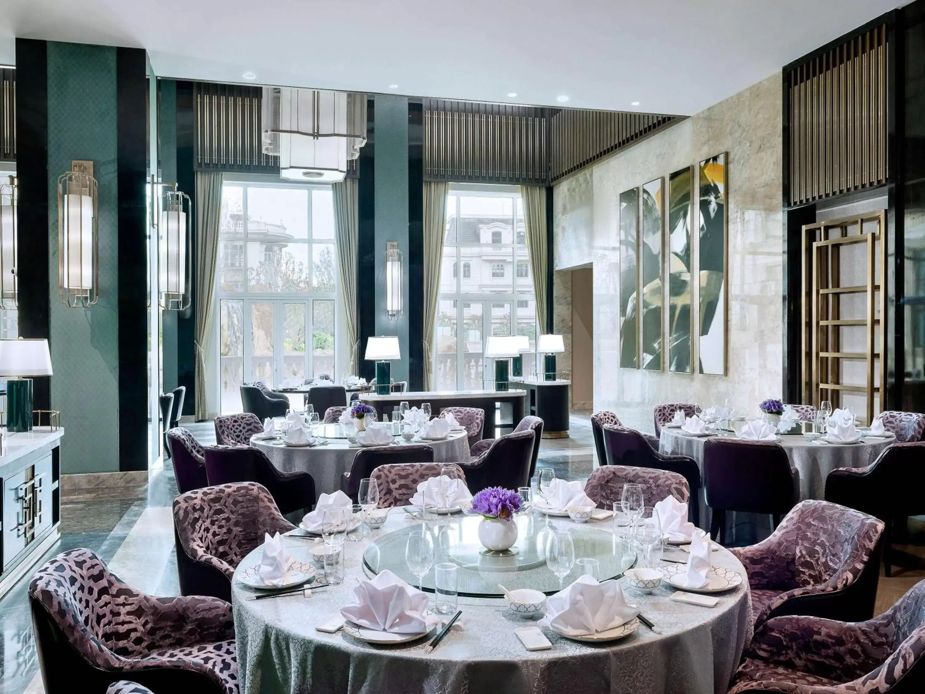 Restaurant/places to eat in Sofitel Shanghai Hongqiao Restaurant/places to eat in Sofitel Shanghai Hongqiao