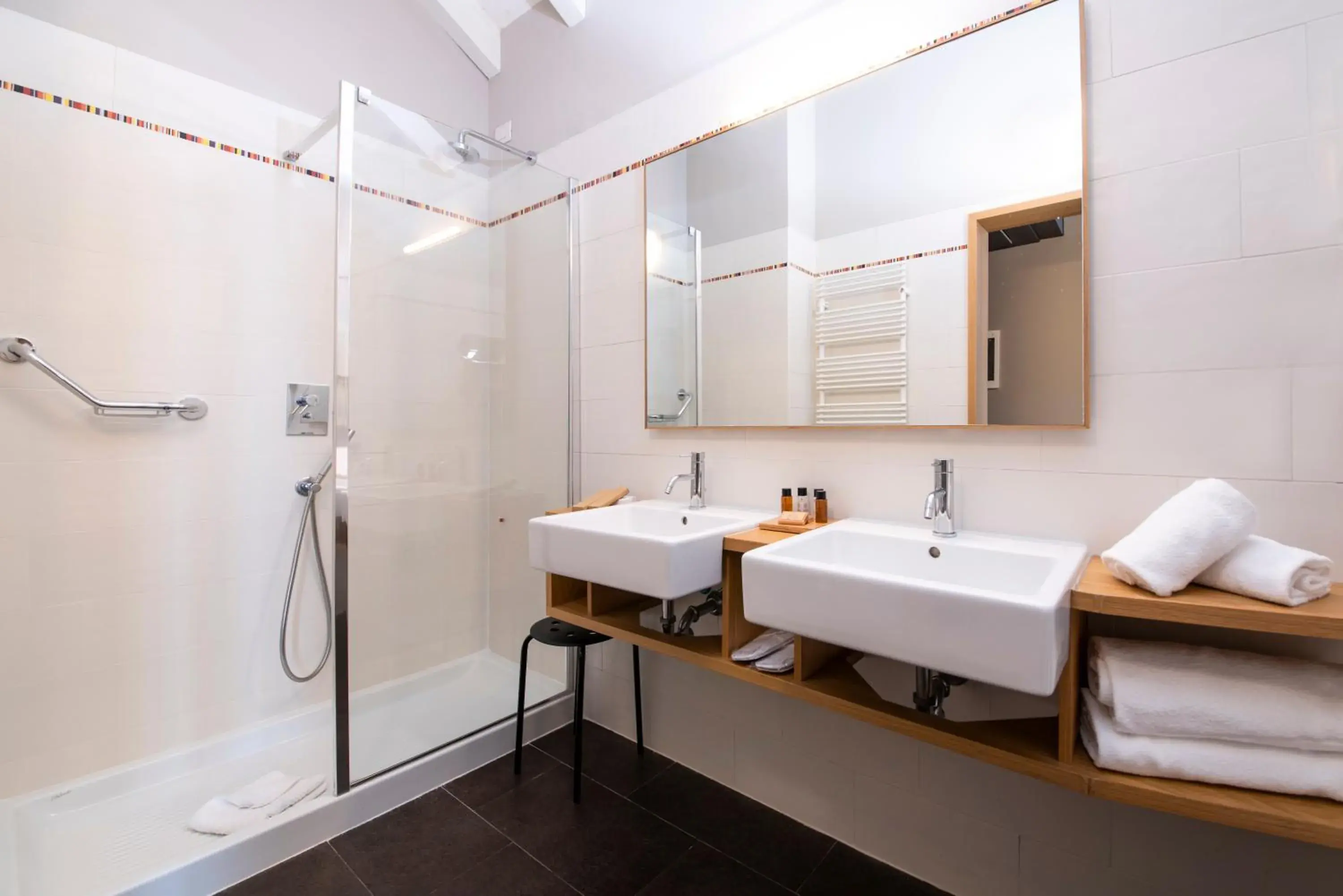 Bathroom in Hotel Osteria della Pista