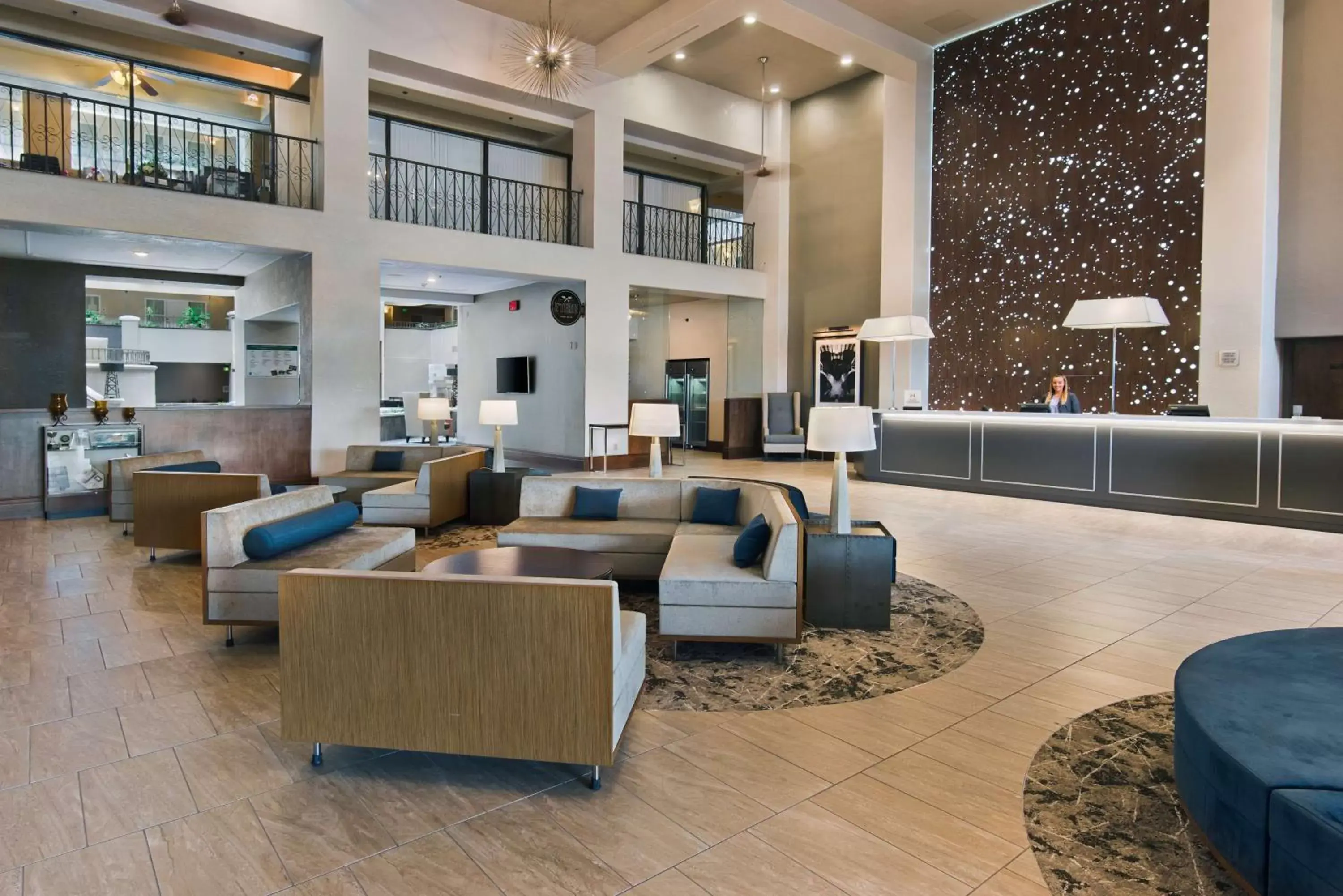 Lobby or reception in Embassy Suites by Hilton Los Angeles Downey