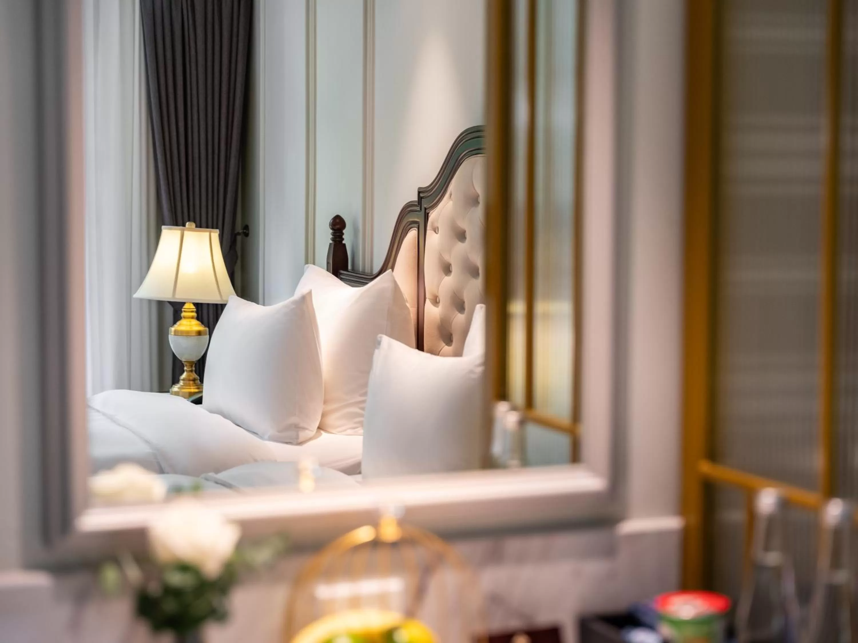 Bedroom, Bed in GRAND HOTEL du LAC Hanoi