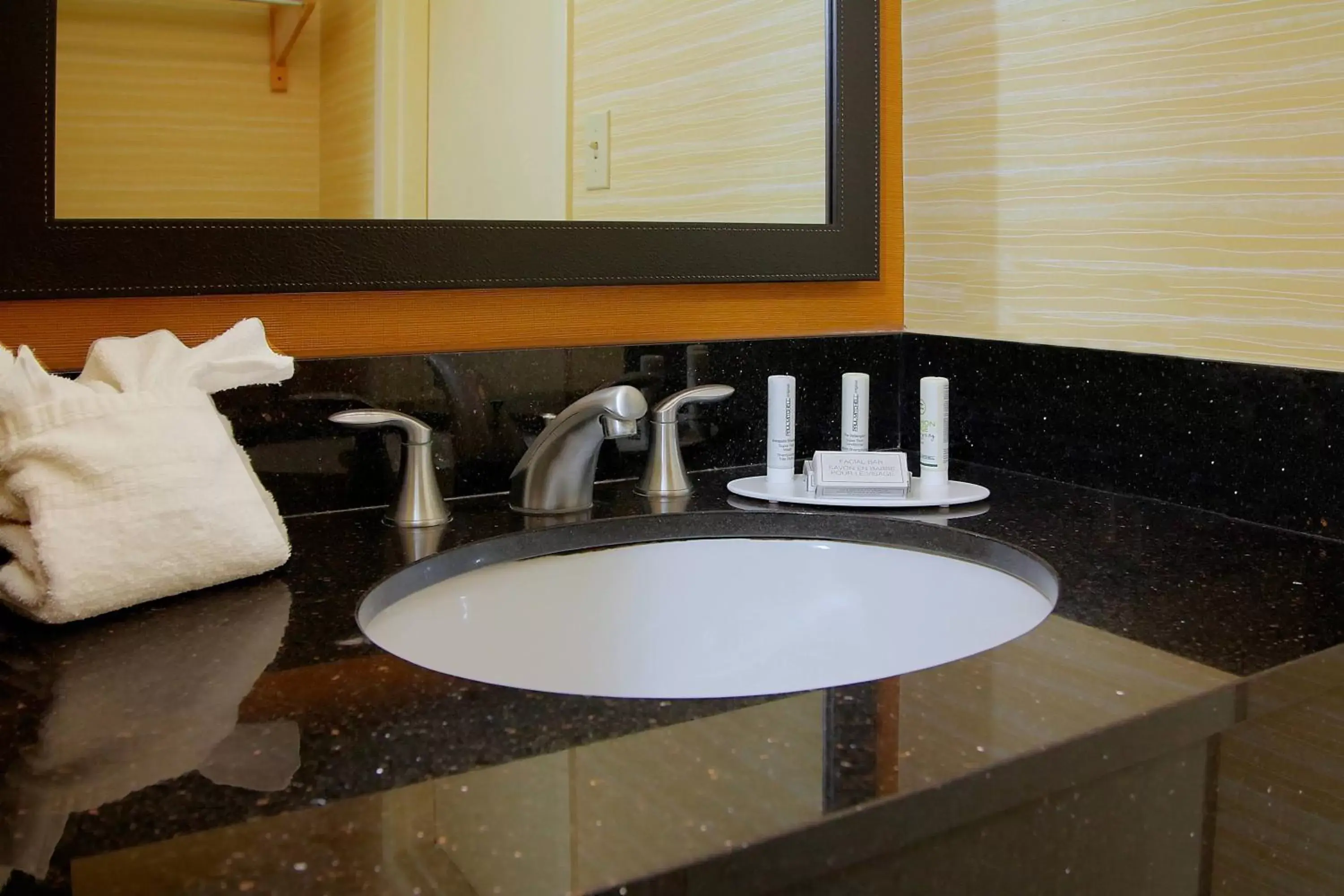 Bathroom in Fairfield Inn & Suites By Marriott Jupiter