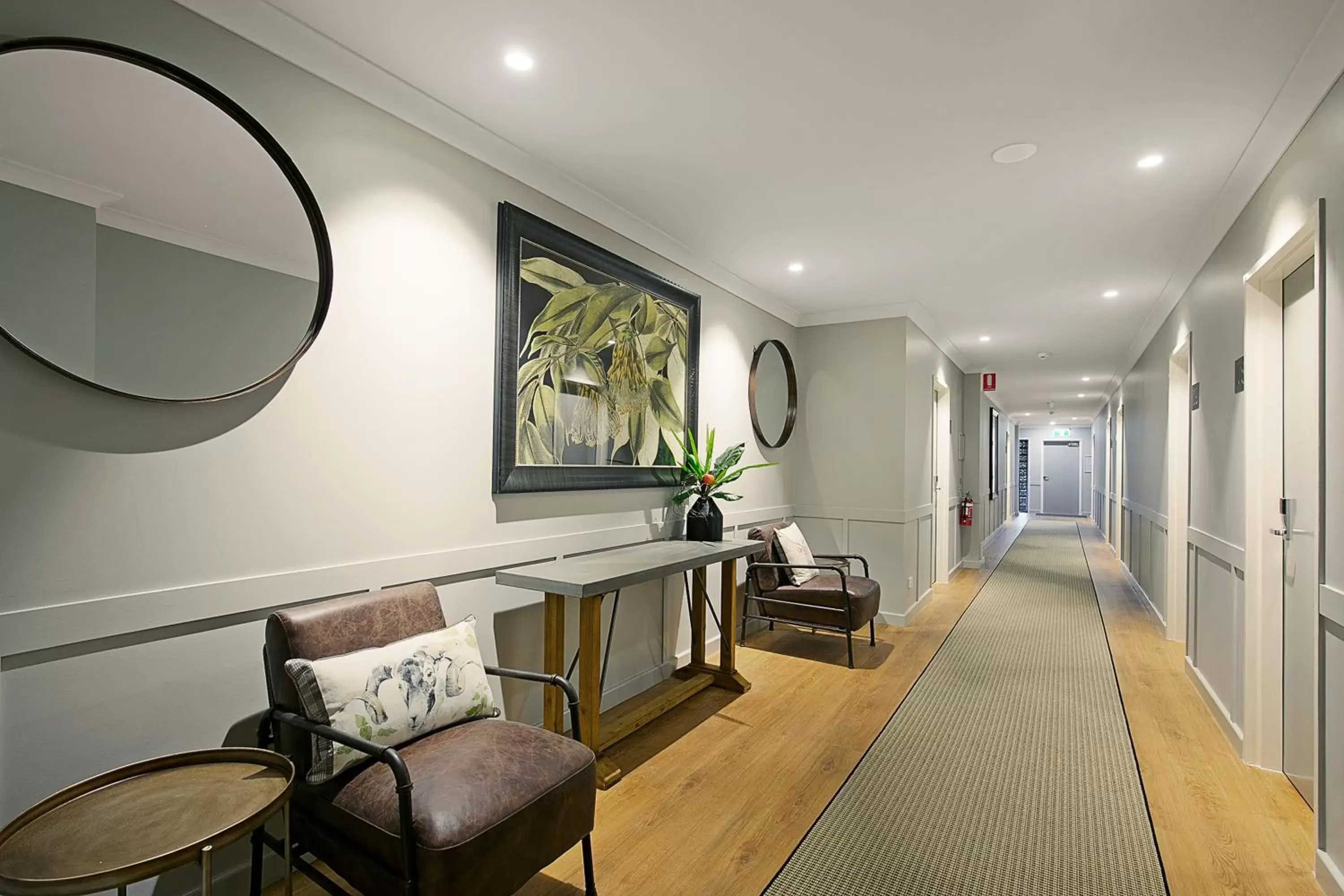 Decorative detail, Seating Area in Potters Toowoomba Hotel