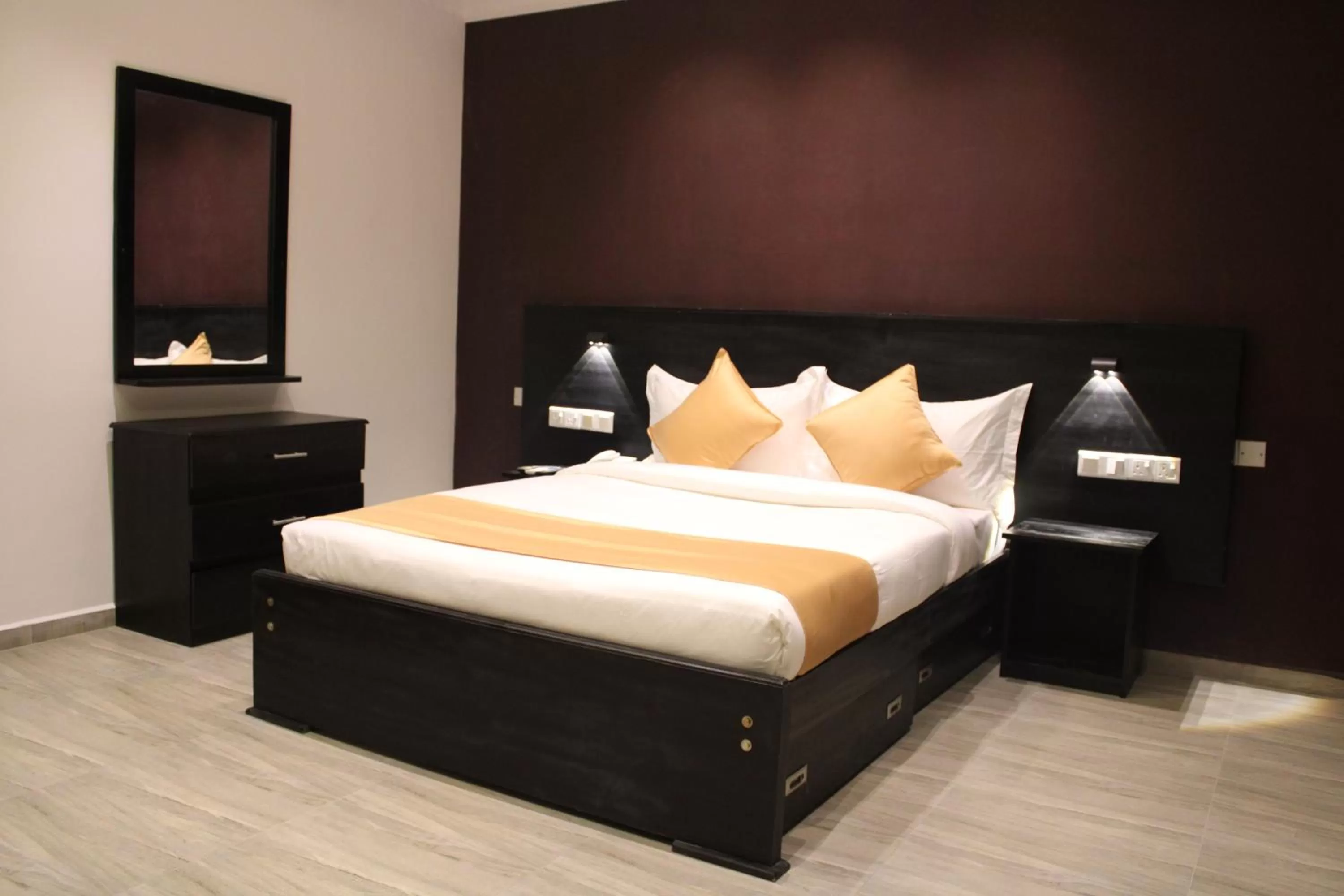 Photo of the whole room, Bed in Sky Gate kandy