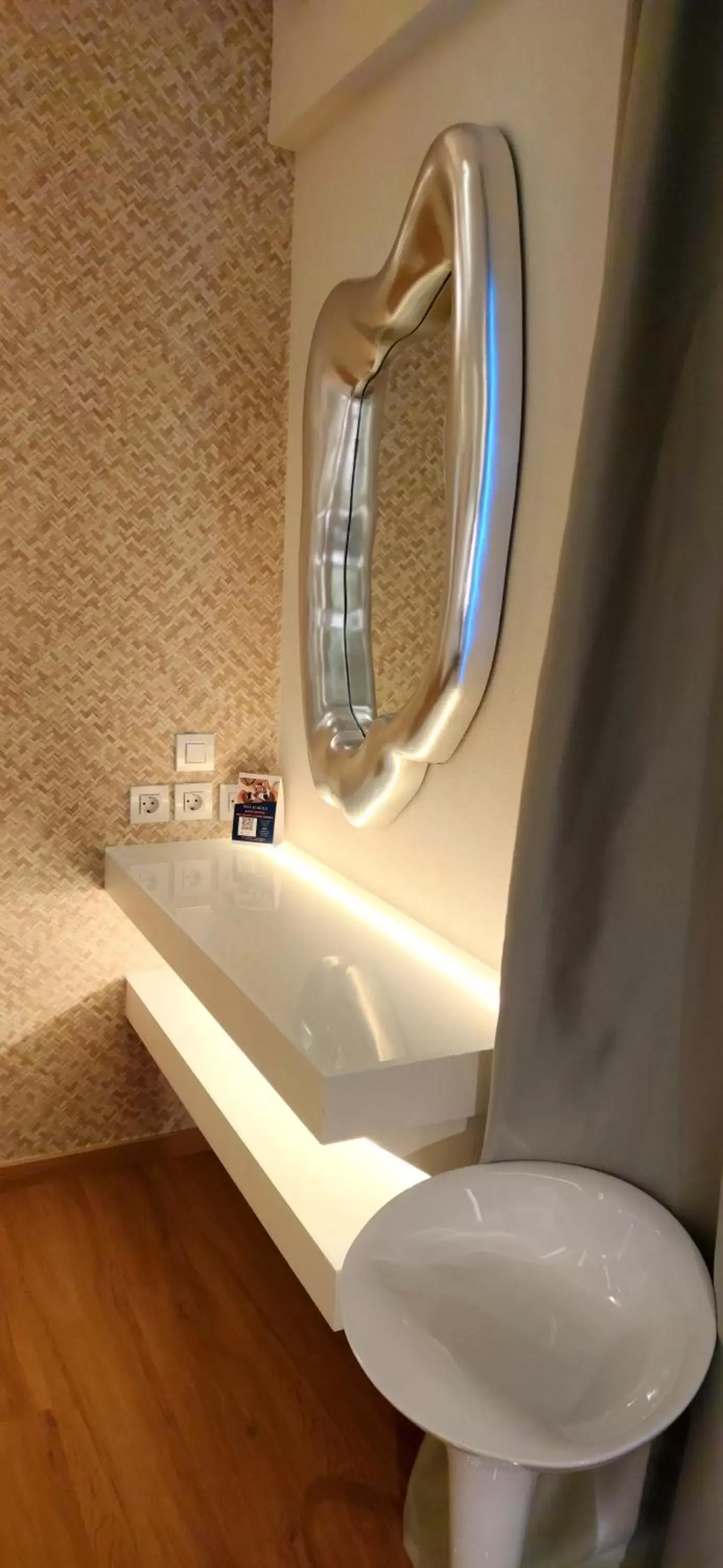 Bathroom in Mirada Hotel