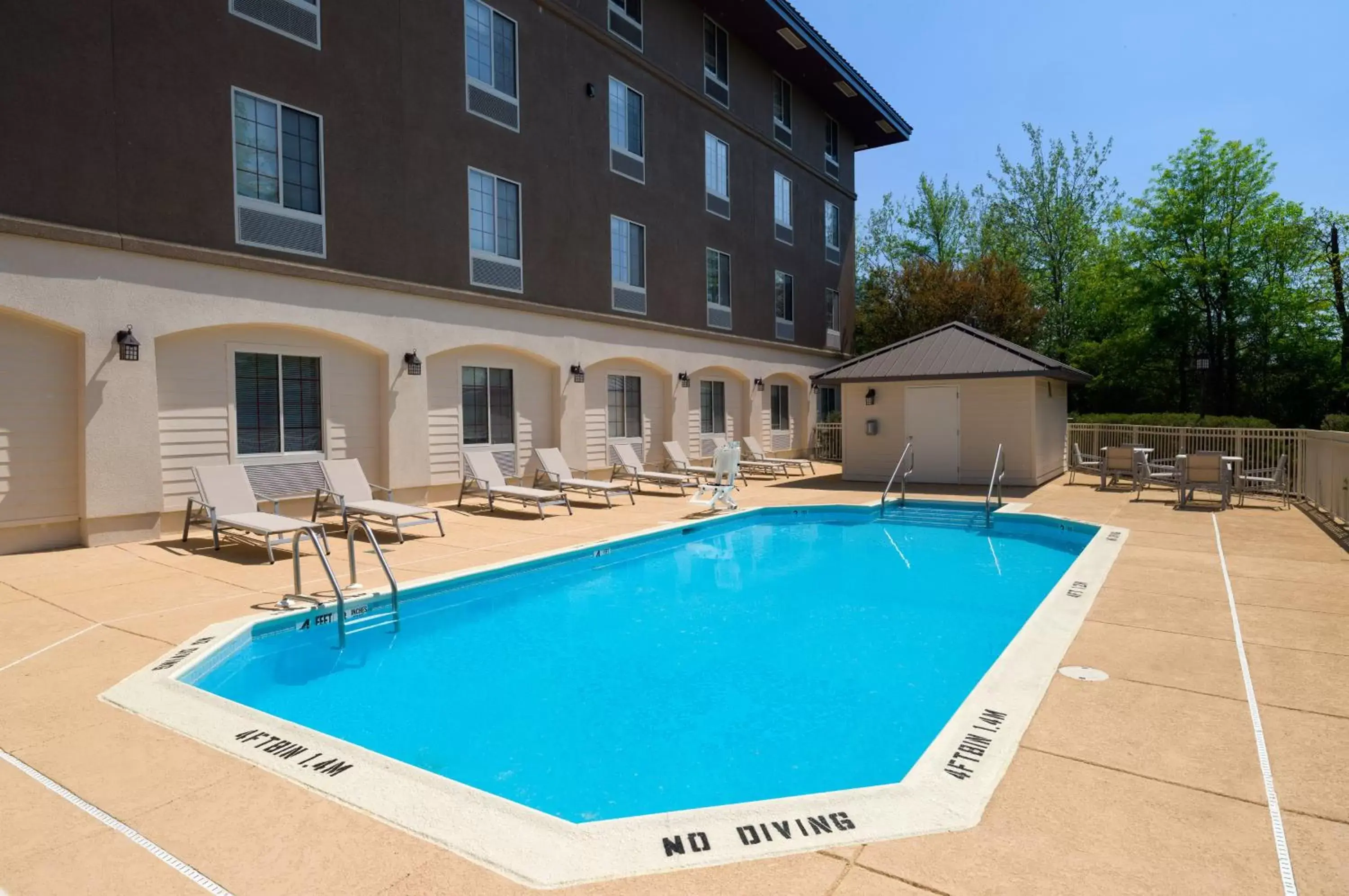 Swimming Pool in Holiday Inn Express Philadelphia NE - Langhorne, an IHG Hotel