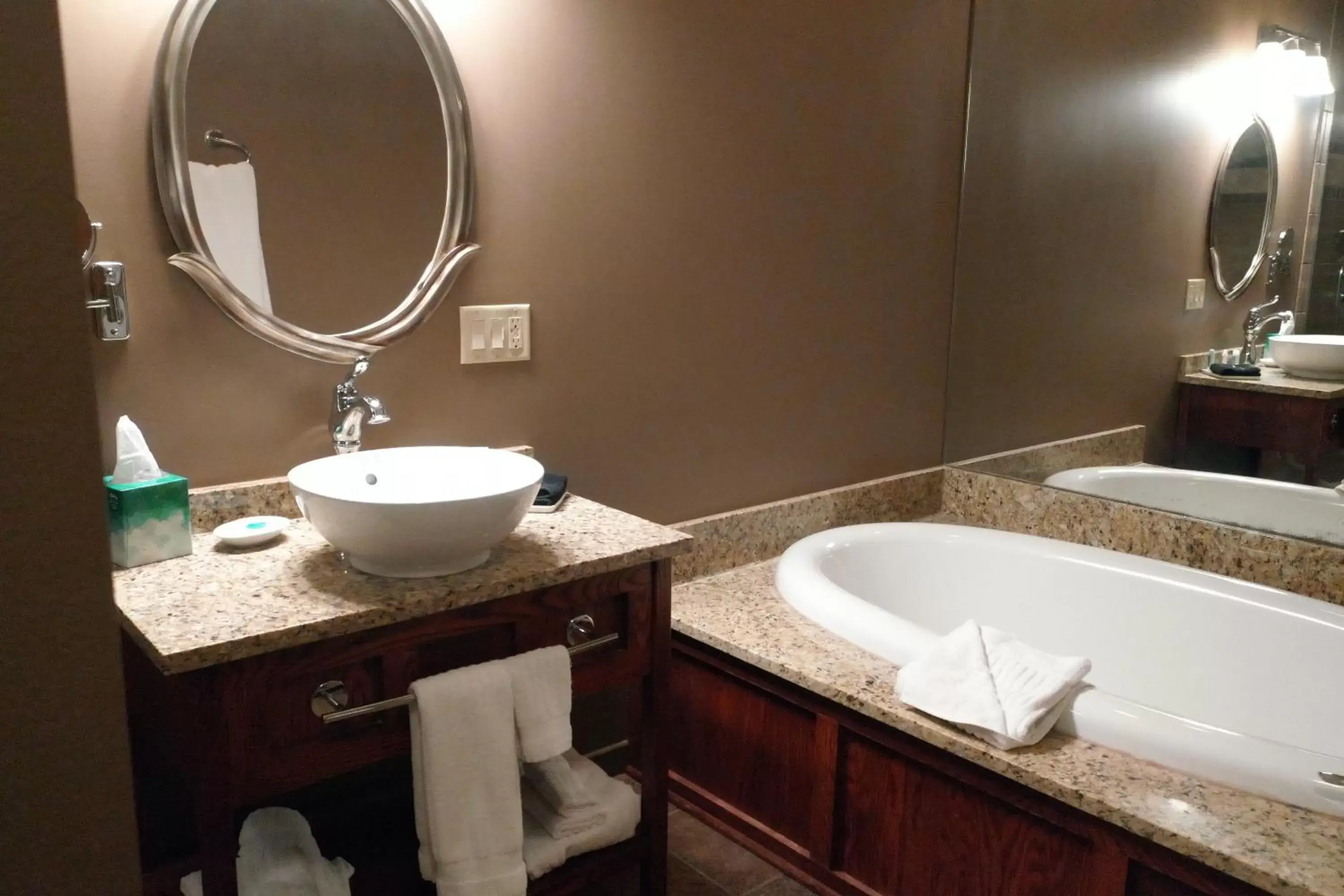 Bathroom in Timberlake Lodge