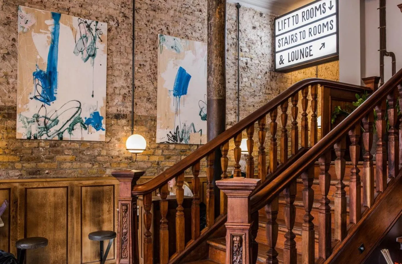 Facade/entrance in The Pilgrm