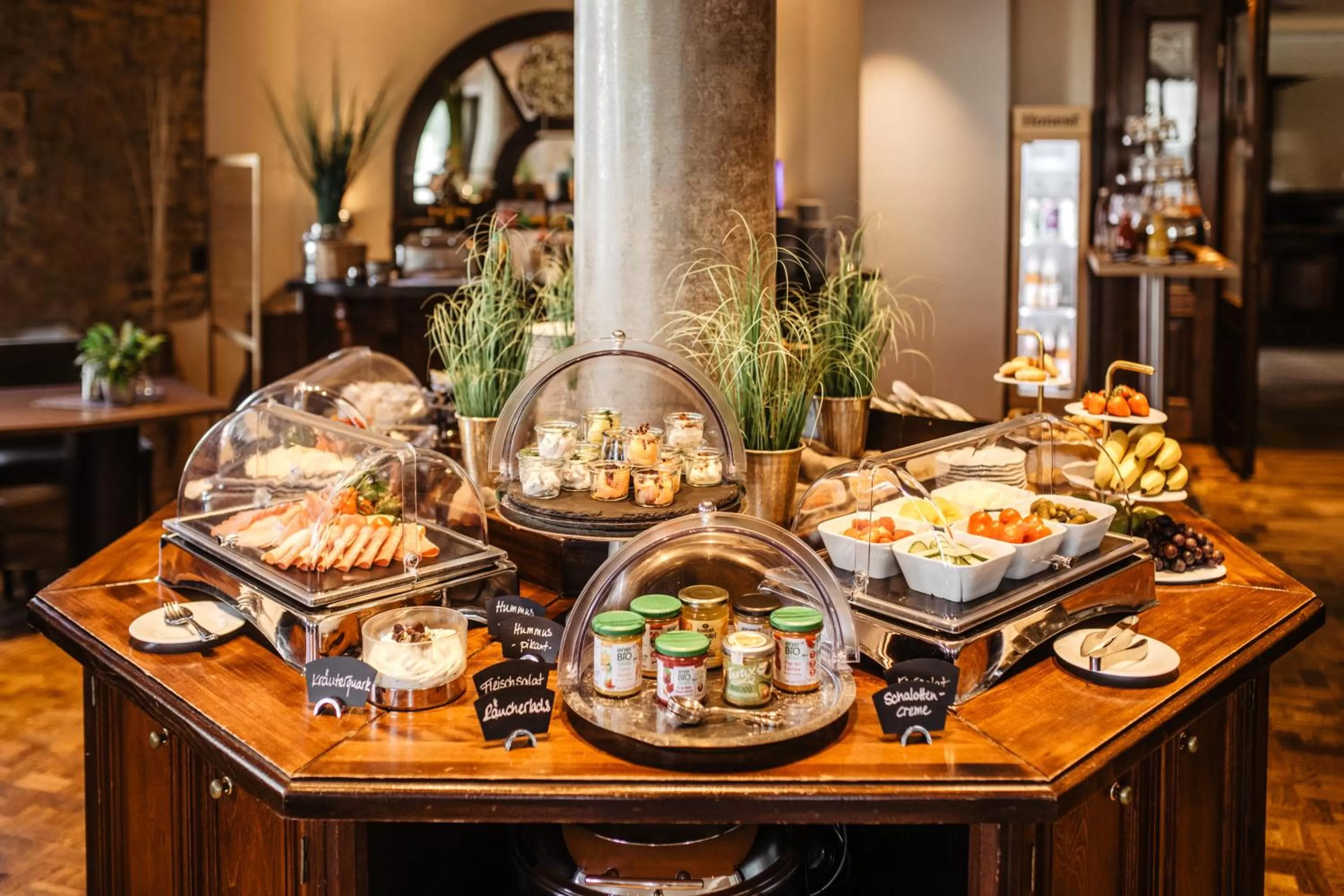 Food and drinks in Hotel Westerkamp