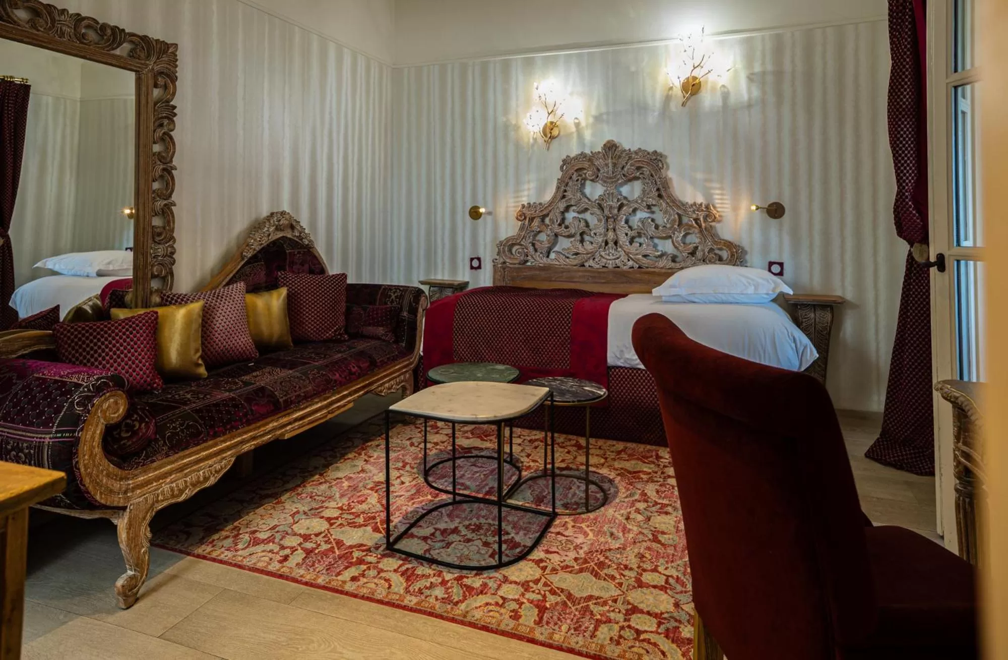Bedroom, Seating Area in Le Petit Palais D'Aglae