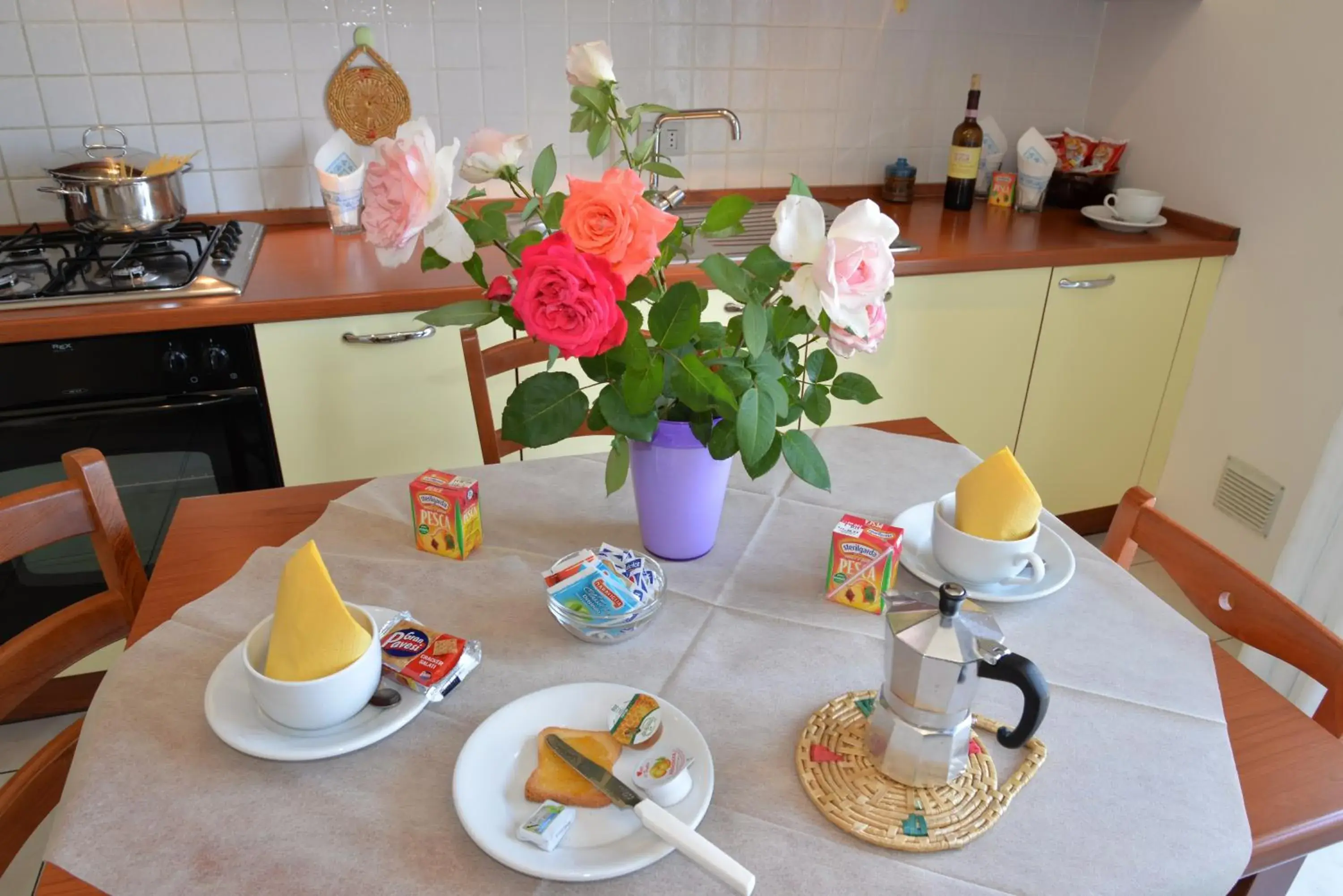 Coffee/tea facilities, Kitchen/Kitchenette in Residence Le Corniole