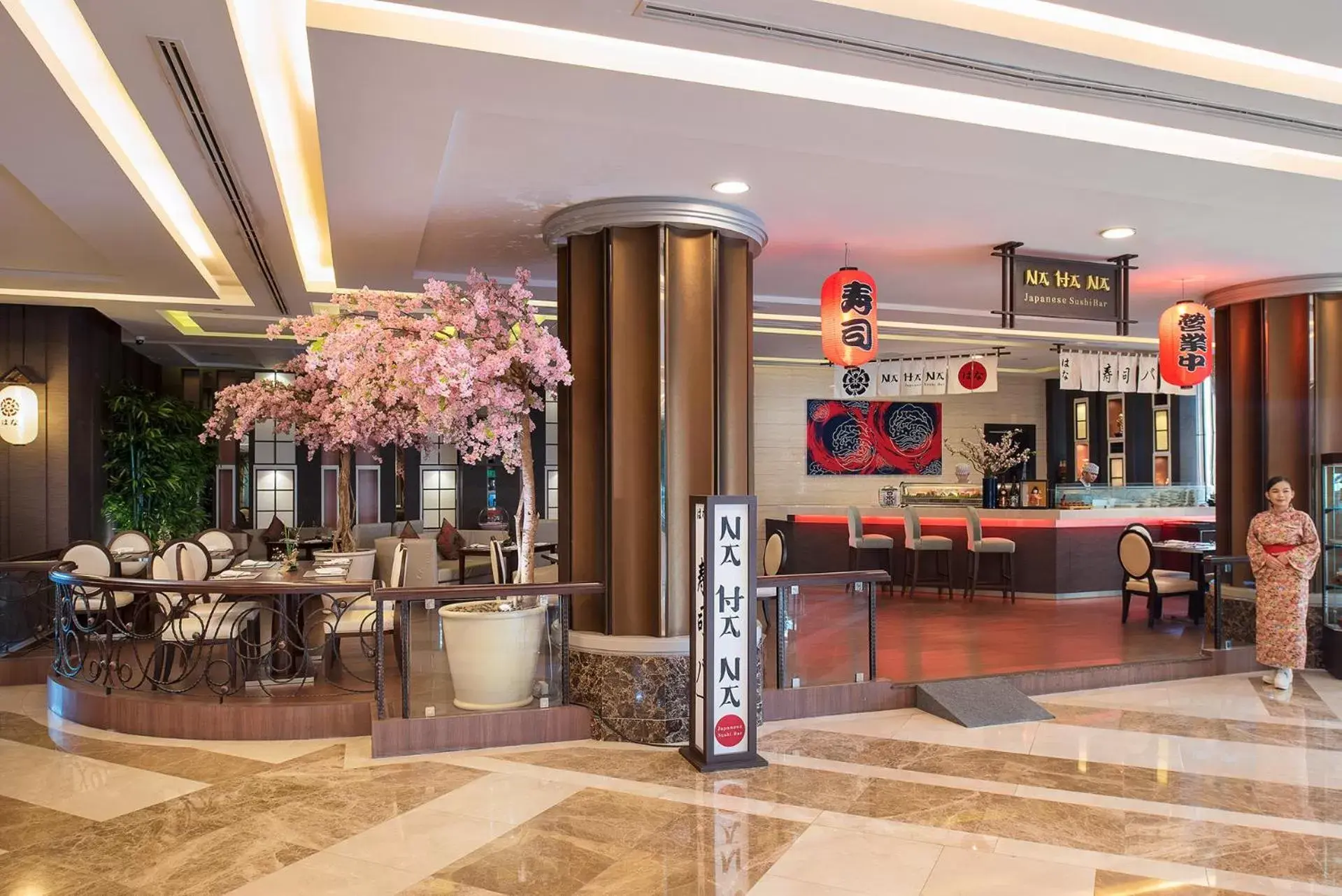 Restaurant/places to eat, Lounge/Bar in The Berkeley Hotel Pratunam - SHA Extra Plus