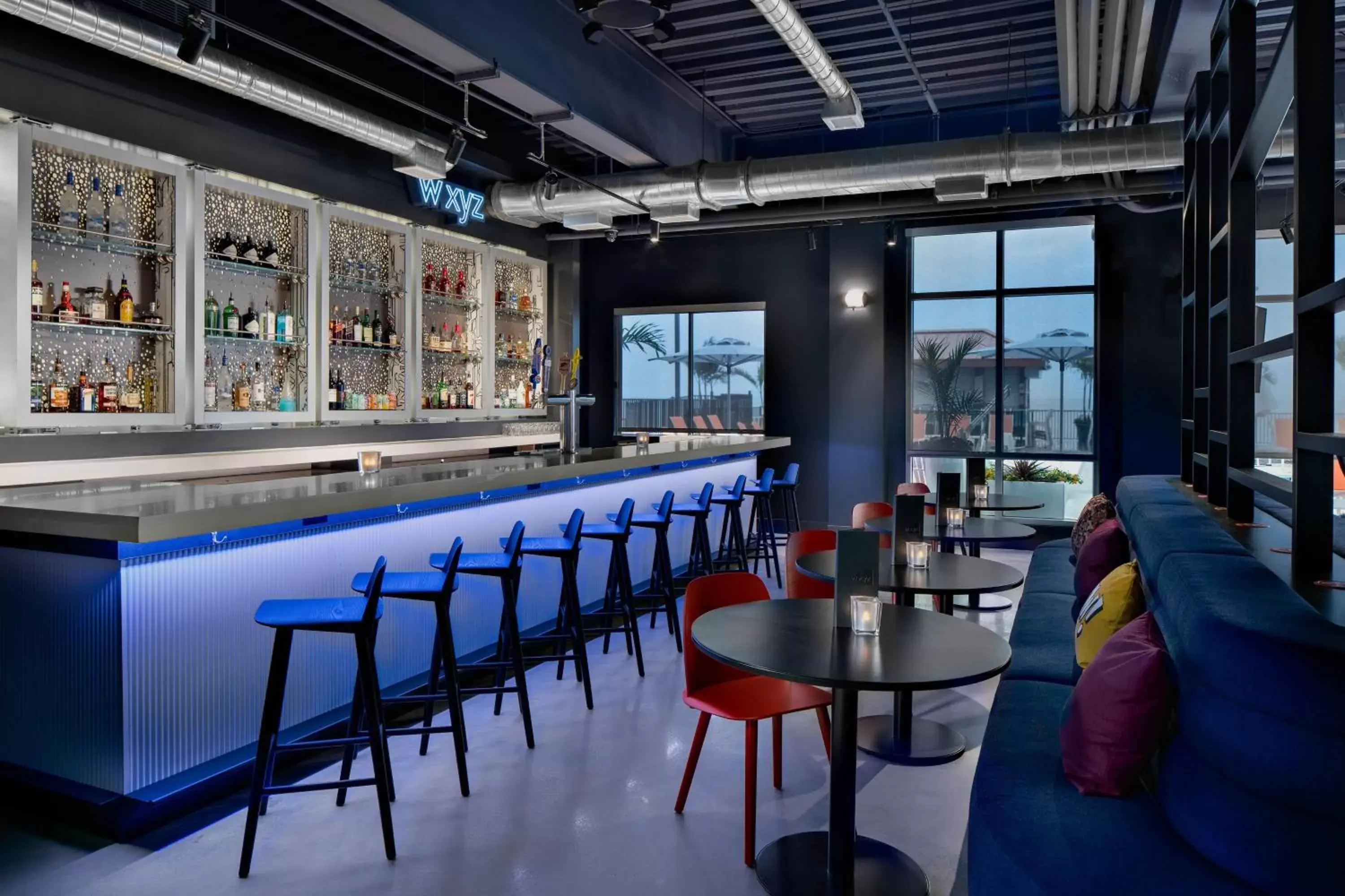 Restaurant/places to eat, Lounge/Bar in Aloft Ocean City