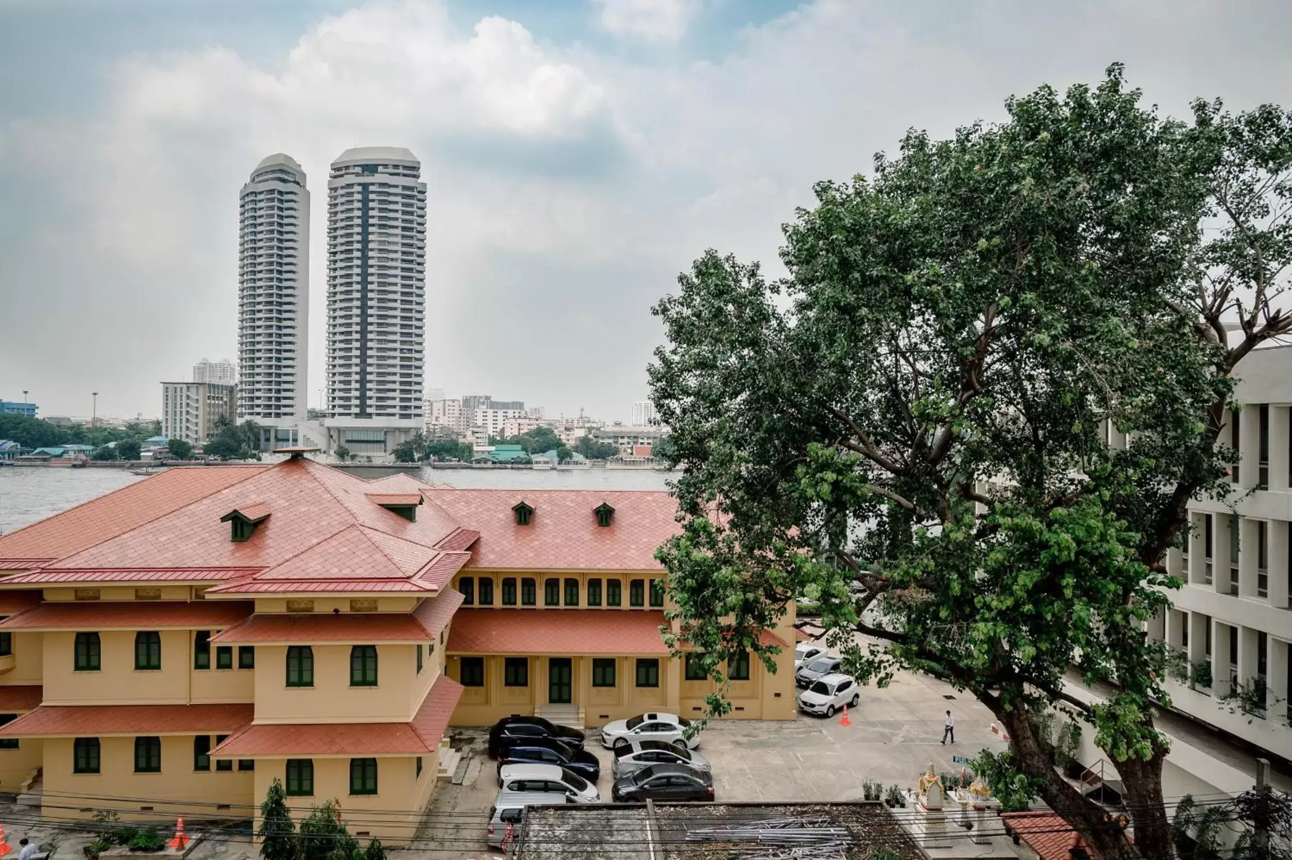 Neighbourhood in Khaosan Art Hotel - SHA Plus Certified