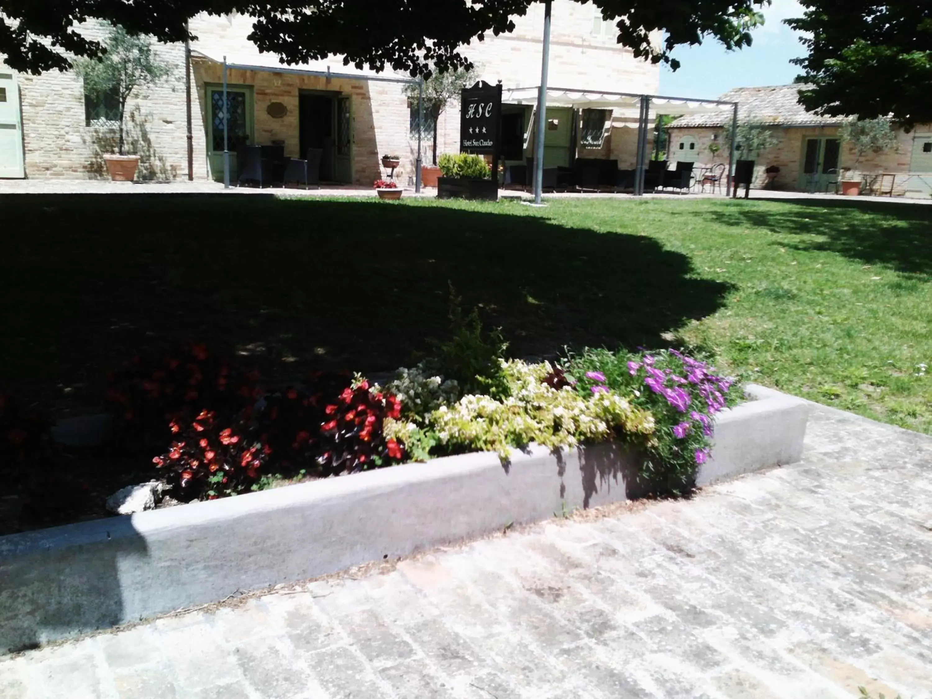 Day, Patio/Outdoor Area in Hotel San Claudio