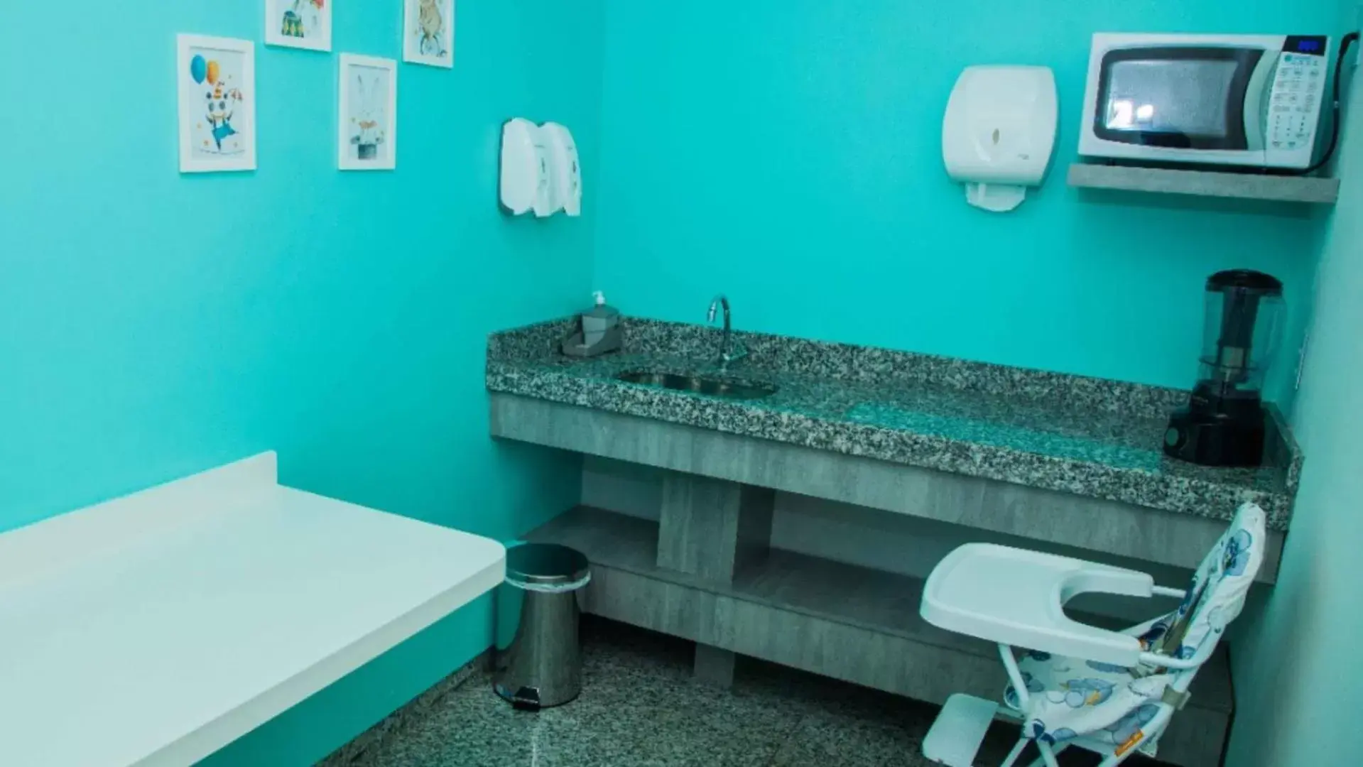Area and facilities, Bathroom in Ramada Hotel & Suites Lagoa Santa By Wyndham