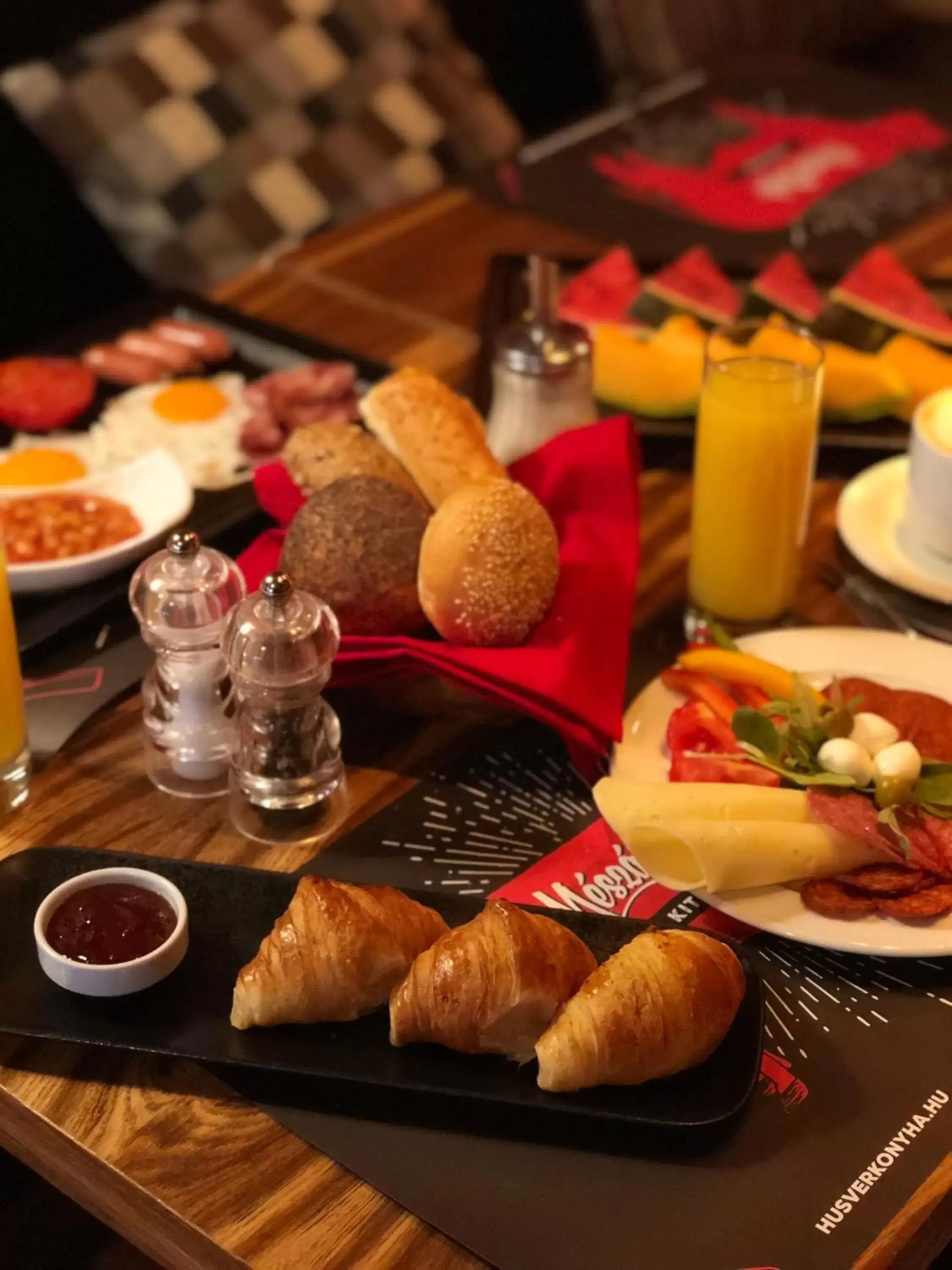 Buffet breakfast, Breakfast in Danubius Hotel Erzsébet City Center