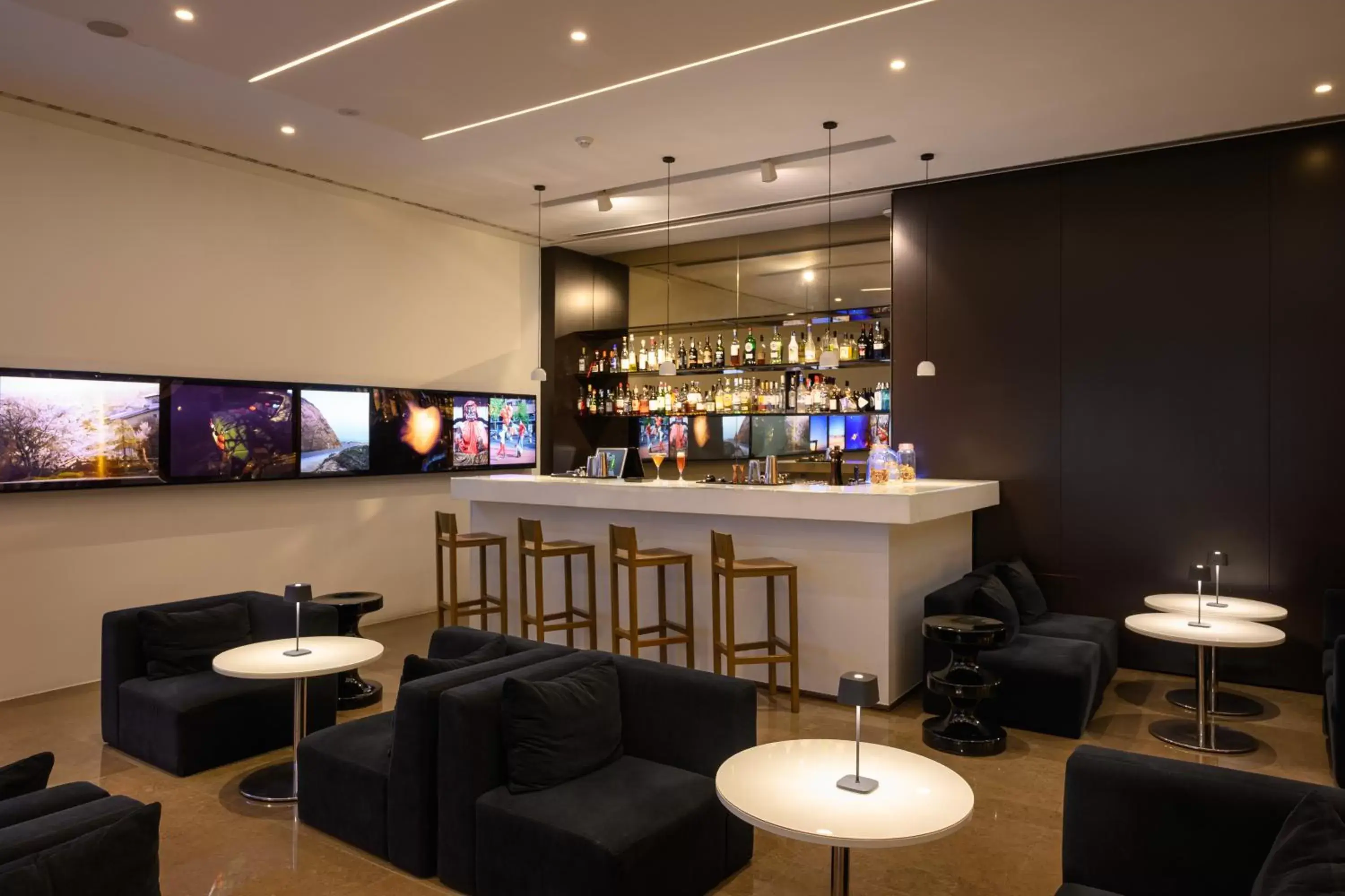 Lounge or bar, Lounge/Bar in Inspira Liberdade Boutique Hotel