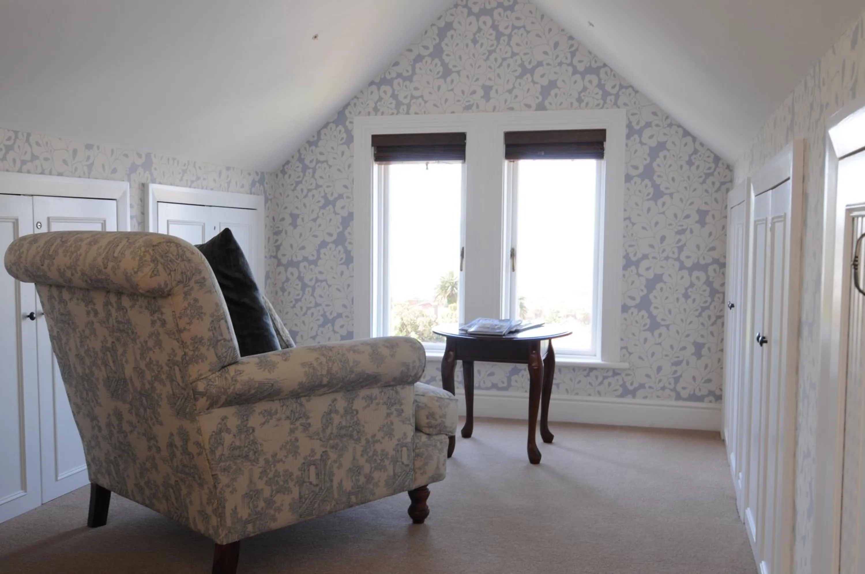 Seating area in Abbey Manor Luxury Guesthouse