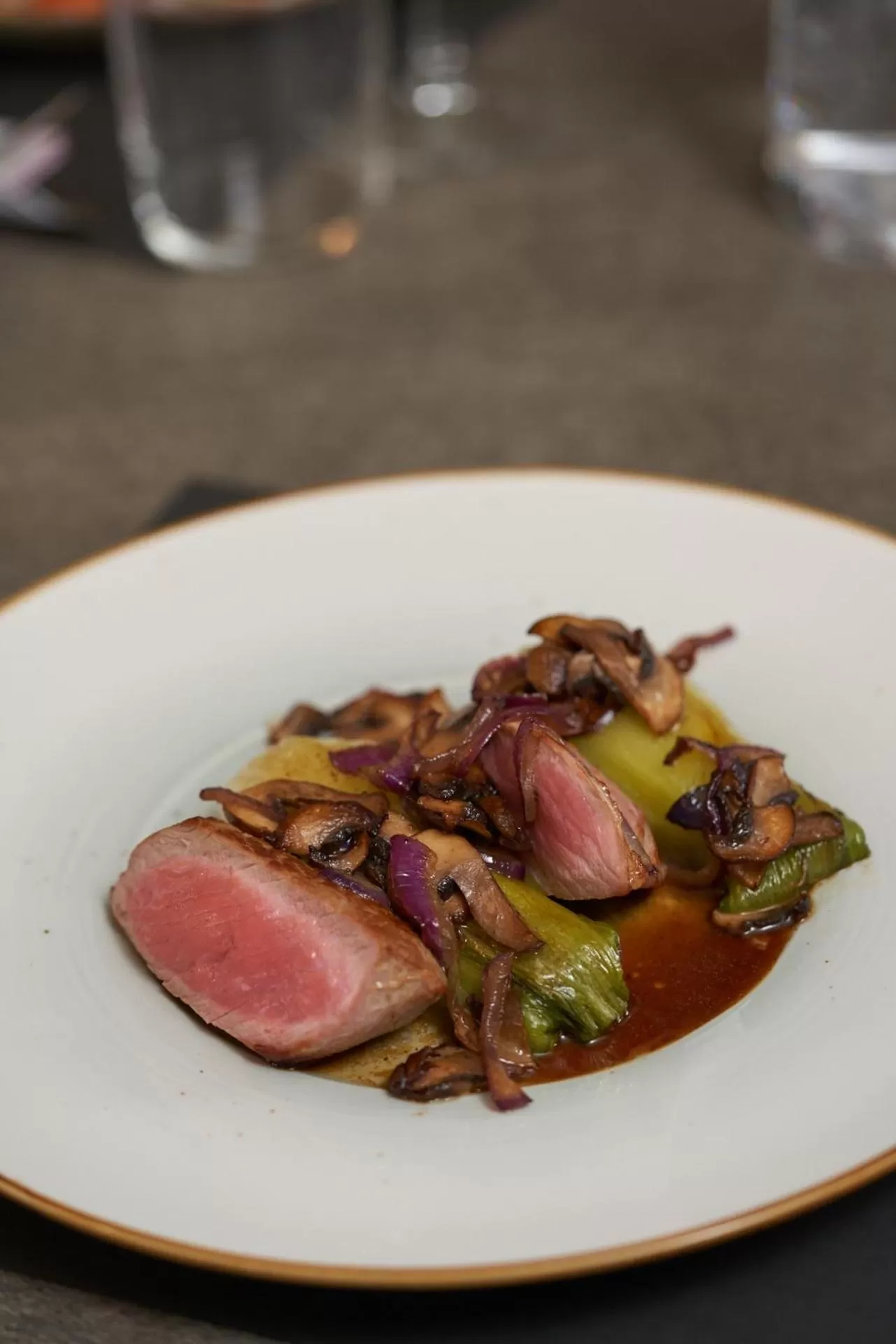 Restaurant/places to eat in Sure Hotel by Best Western Limoges Sud