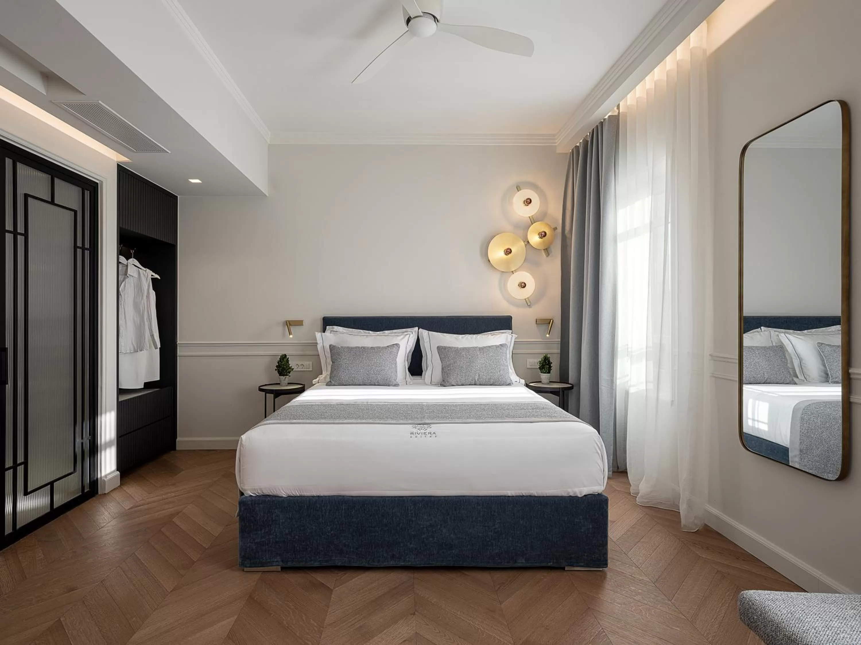 Bedroom, Bed in Riviera Suites