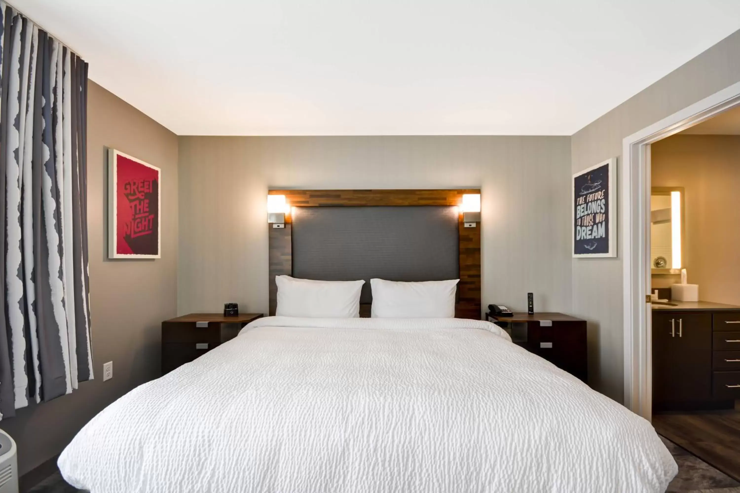 Bedroom, Bed in TownePlace Suites by Marriott Cranbury South Brunswick