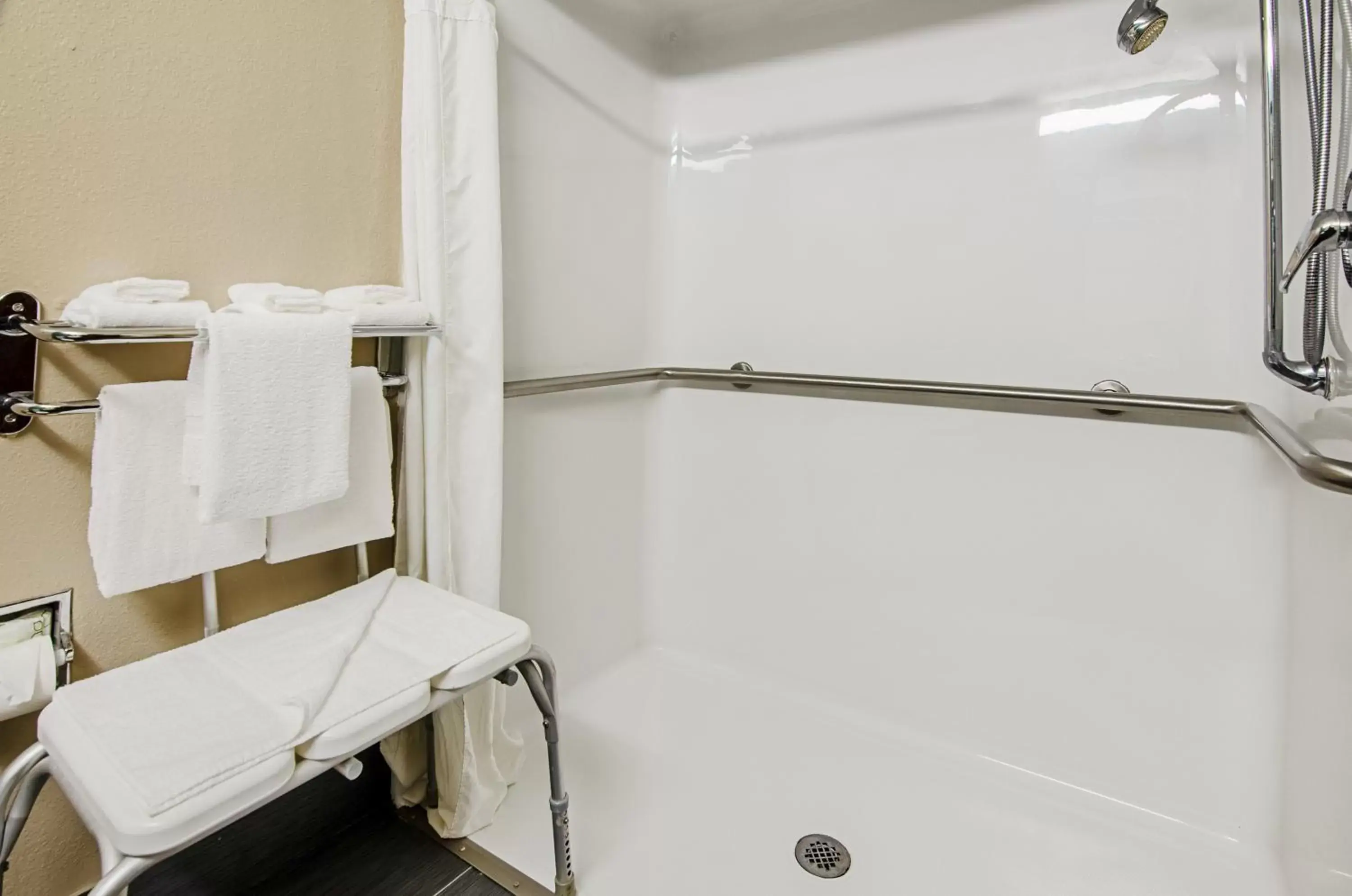 King Room with Walk In Shower - Non-Smoking in Quality Inn & Suites I-81 Exit 7