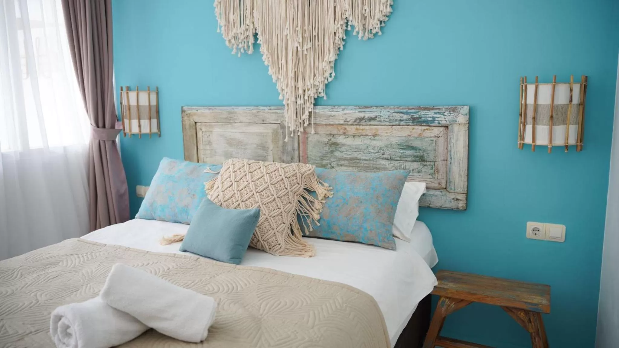 Bed in The White Bay