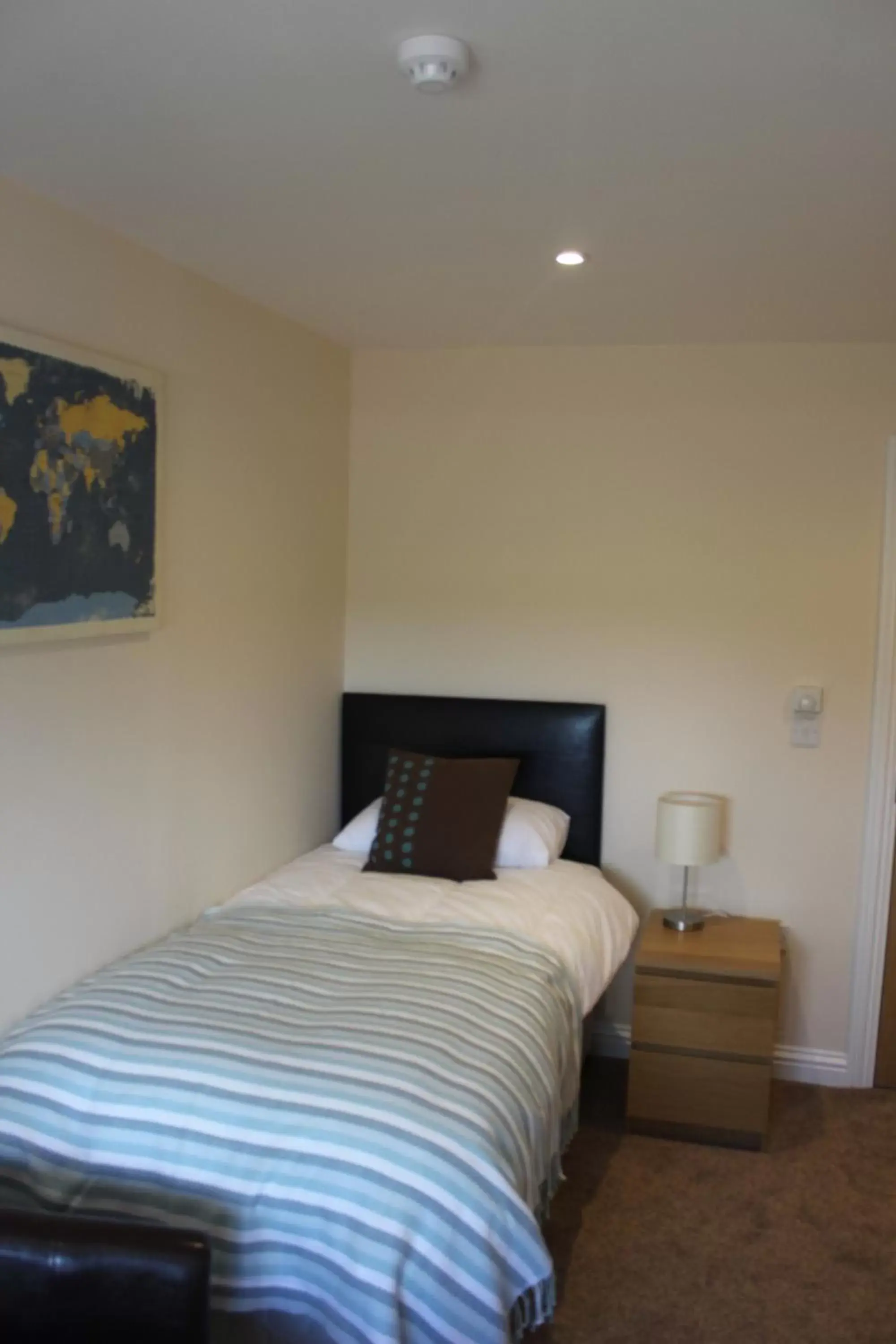 Bedroom, Bed in Fir Tree Barn