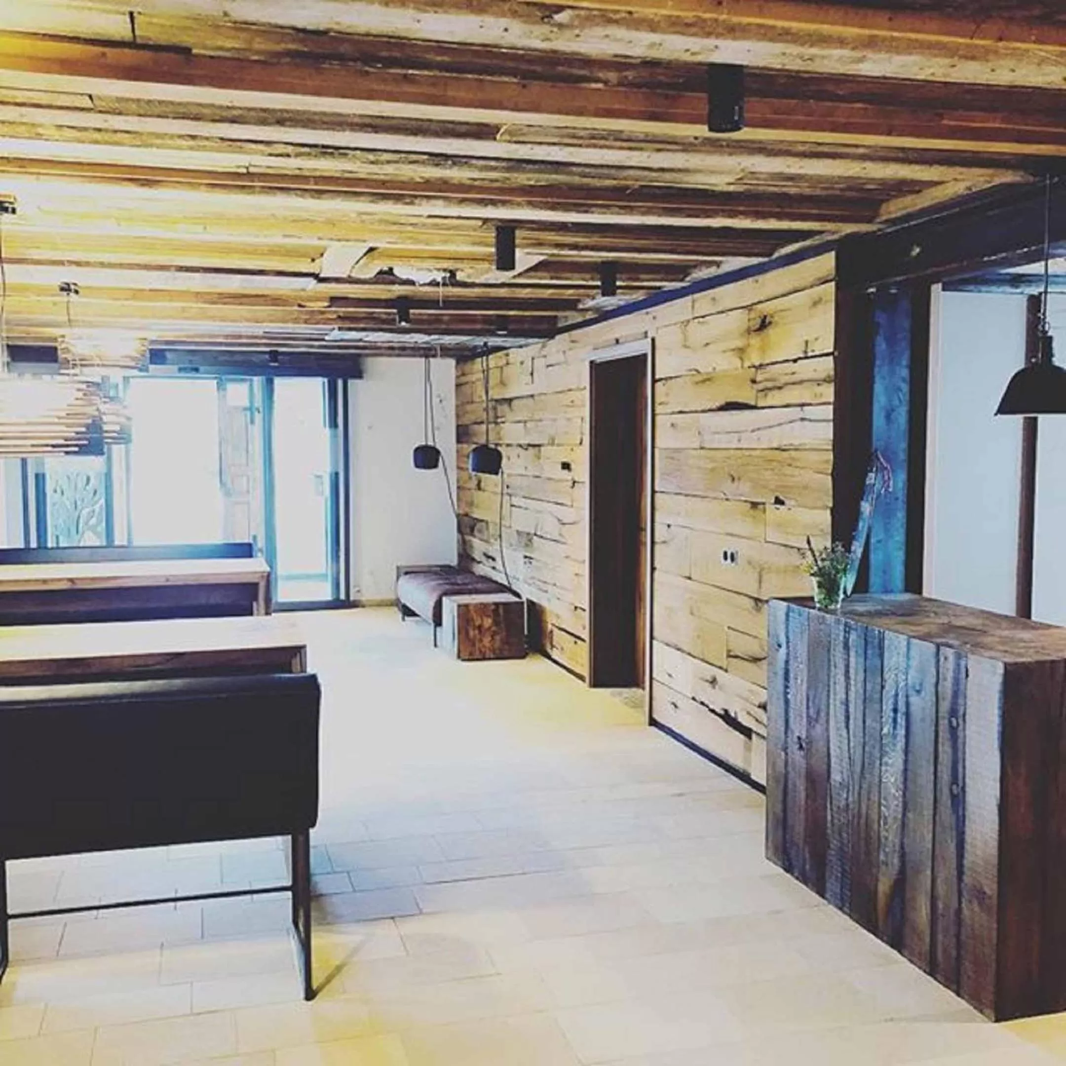 Seating area in Hotel Waldvogel